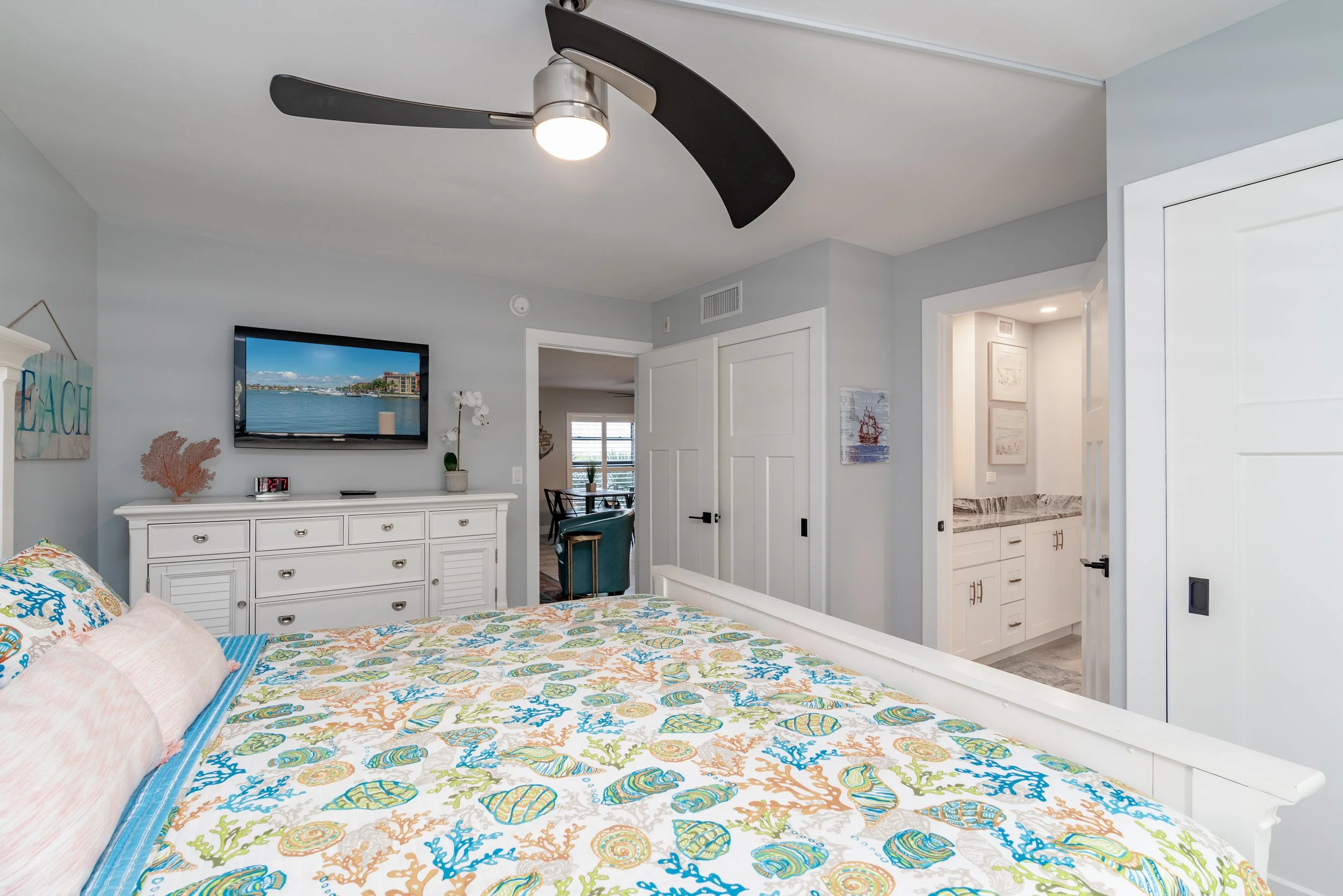 stills (4 of 11).jpg