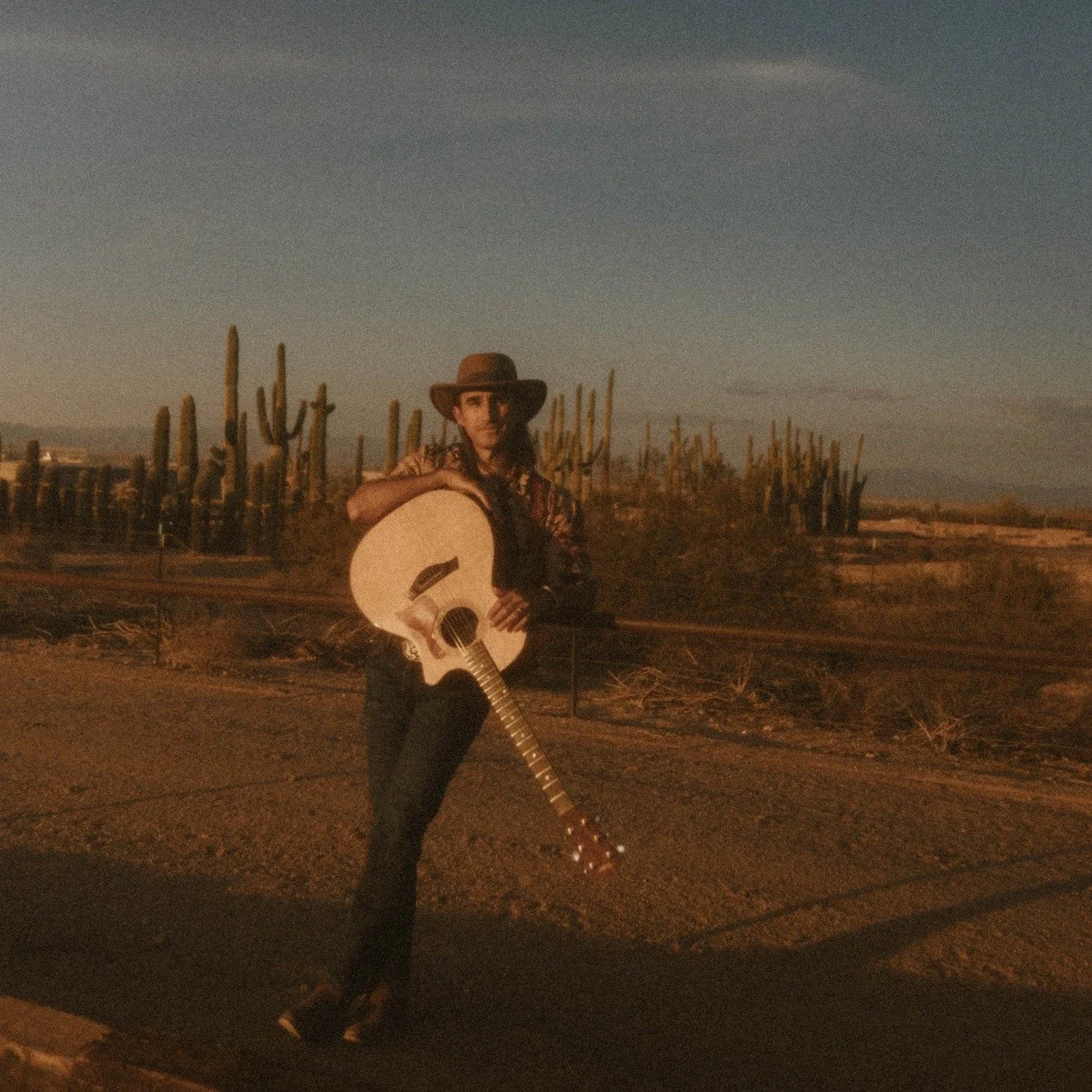 Pagan rituals this week. I hope you enjoy yourself.  If you need some musical vibes you'll find me here. (OCT 29 - NOV 2) 🎃🧙&zwj;♂️

Wednesday - @hermosainn  6-9
Thursday - Verde River GC 5-8
Friday - Hermosa Inn 6-9
Saturday - Hermosa Inn 6-9
Sund