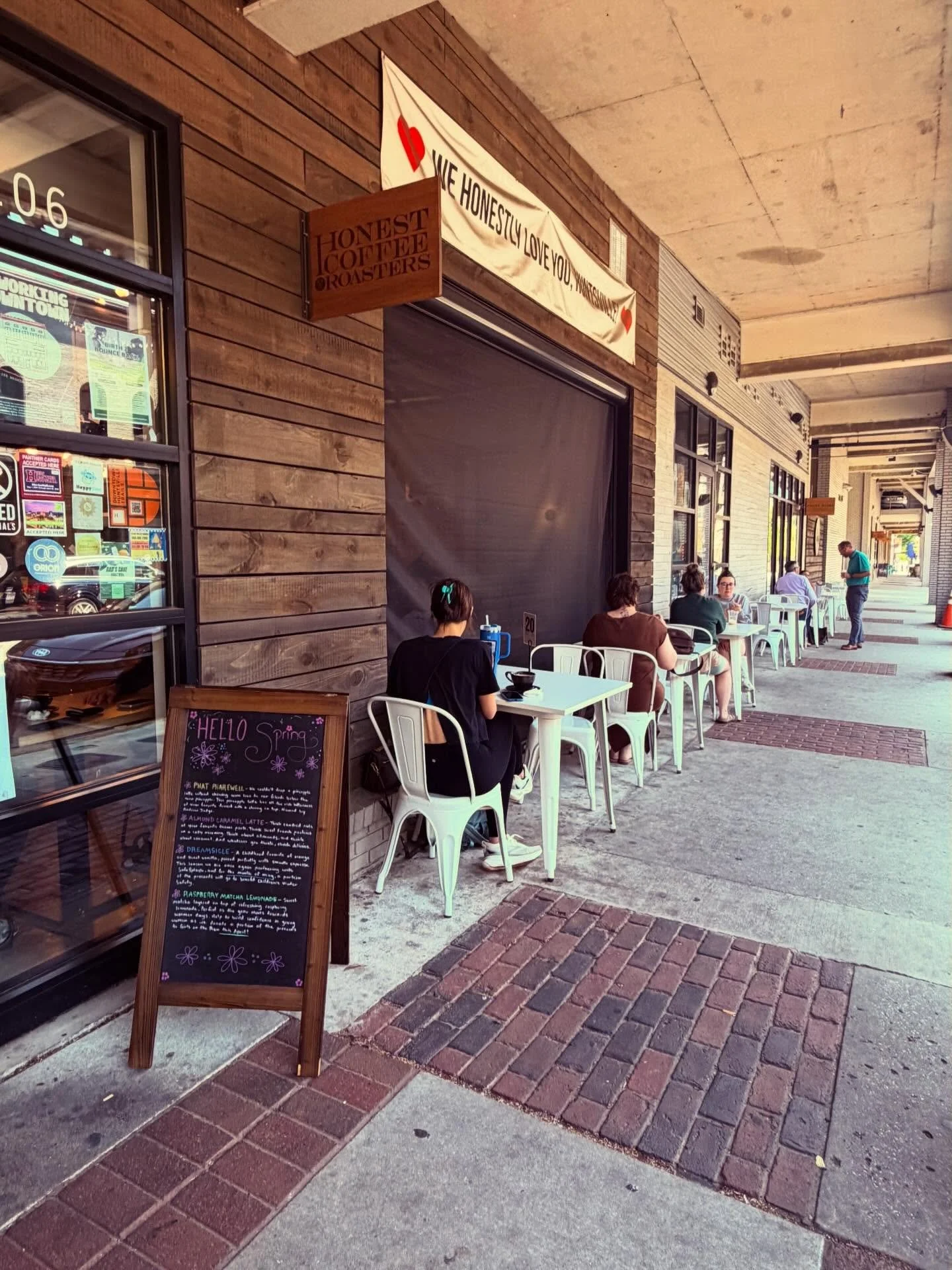 ☀️ Warmer weather means patio days are officially here! Come enjoy the sun at our shop with your favorite Spring drink in hand. ☀️

Which one of our Spring seasonal drinks is your go-to?! ☕️😌