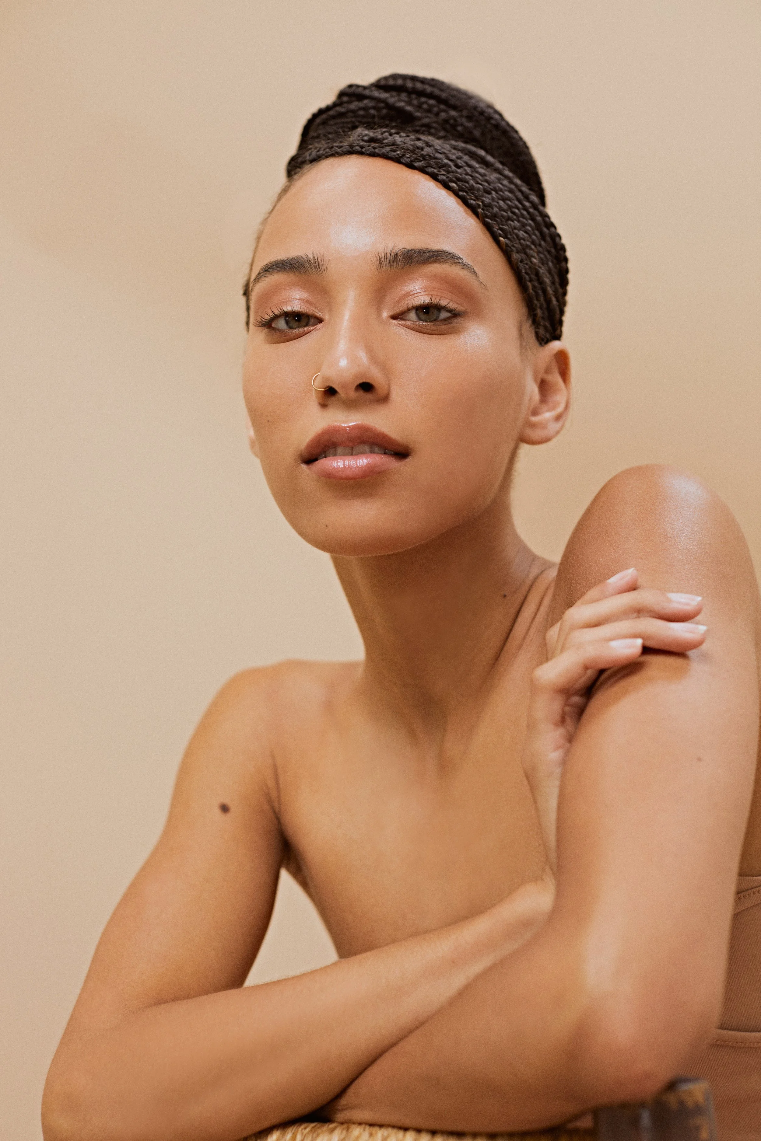 Model: Ella Latham
Agency @elitemodelworld / @womenmanagementla
Rep @autumn_cr
Photgrapher: @heyvanessablack
Hair & Makeup by @alainabarbagiovanni
1st AC @geebose
Retouching by @kat.hoelck