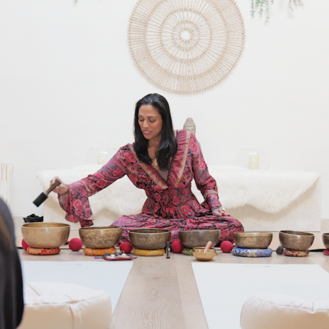 Sound Bath &amp; Chakra Balancing with Vinni 