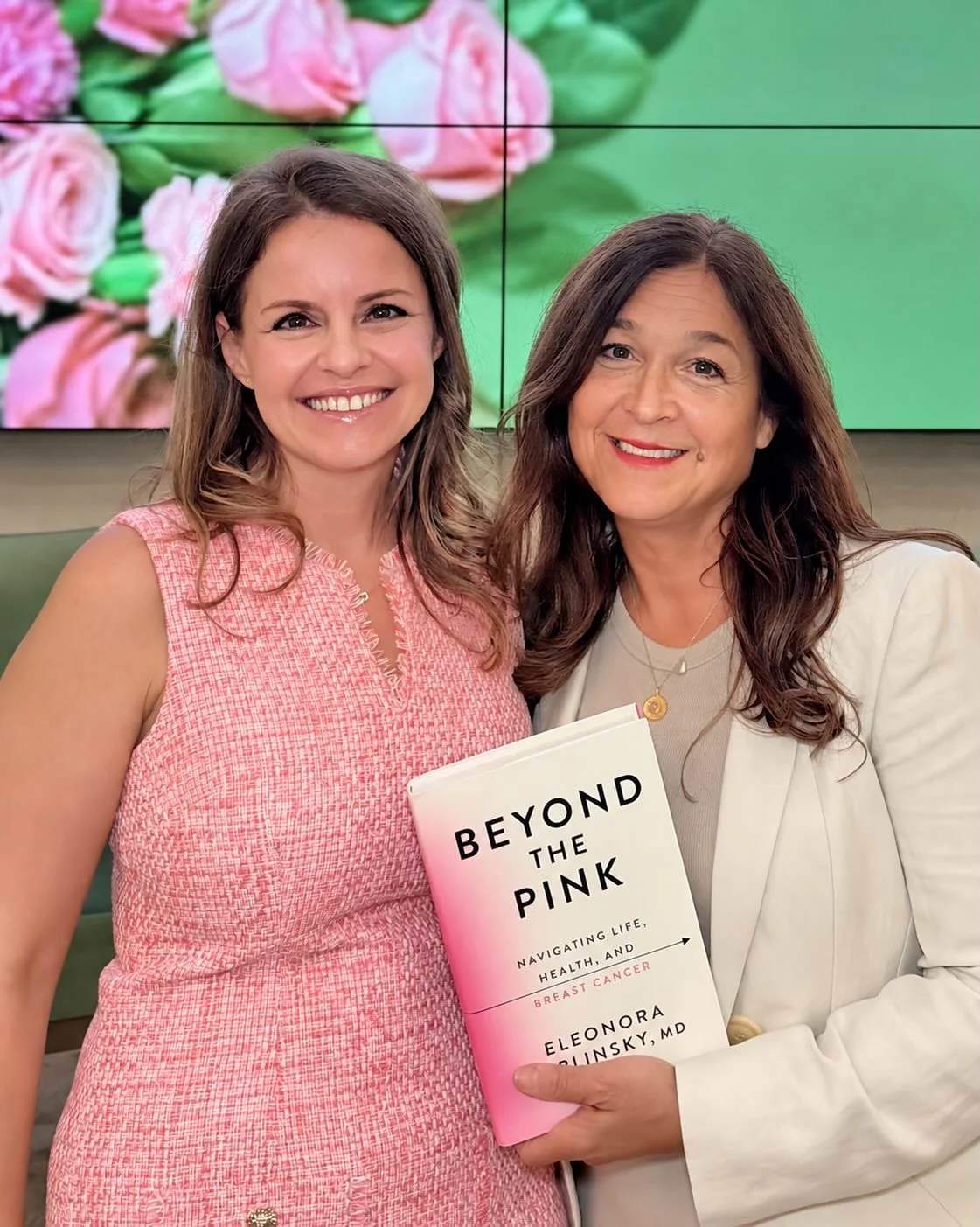 What an incredible night celebrating @drteplinsky and the launch of her new book, Beyond the Pink.

We were so honored that Dr. Teplinsky chose Loopwell for the first stop on her book tour, and our Montclair community showed up in a big way. A packed