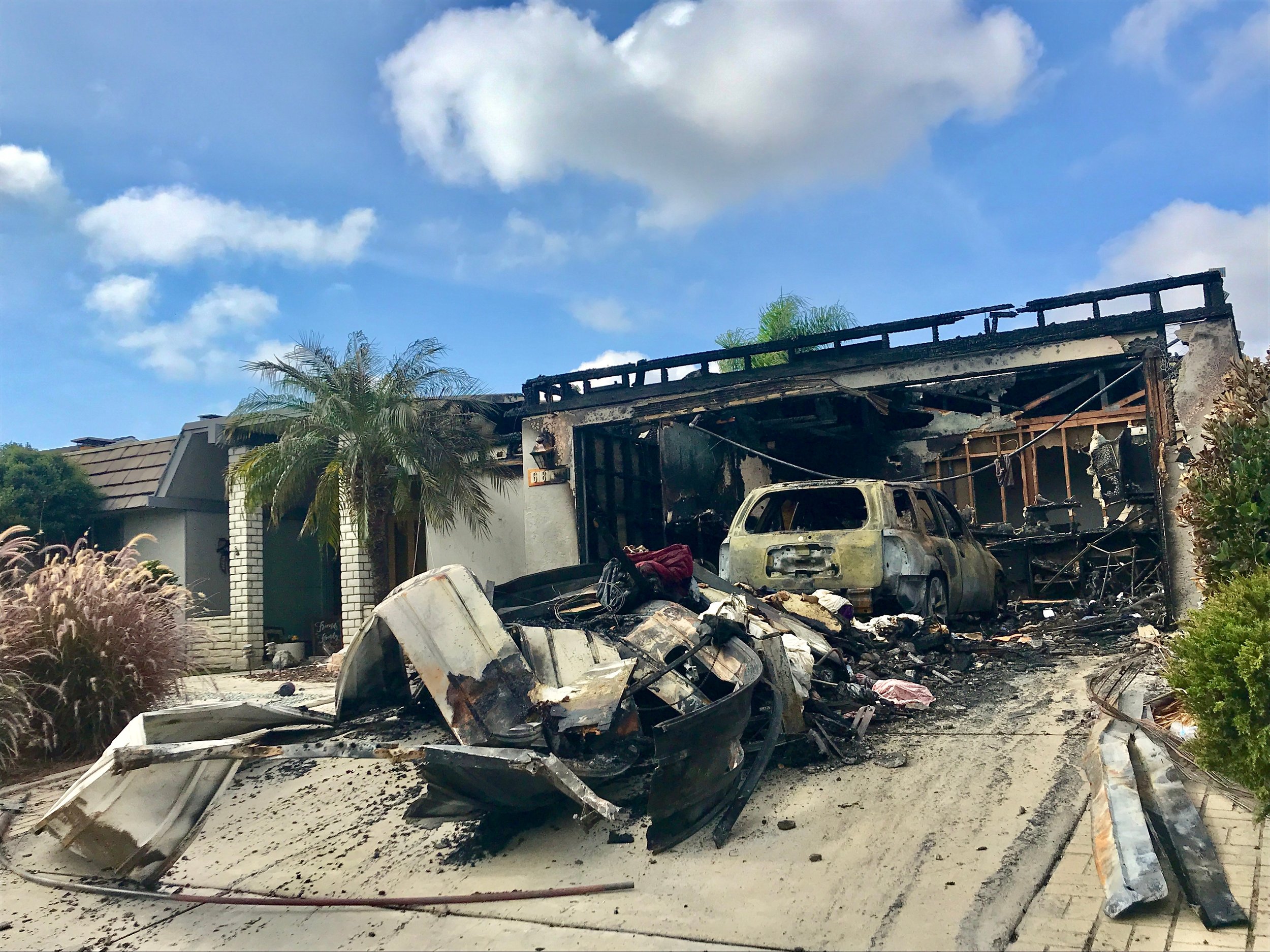 house-fire-caused-this-garage-to-be-burned-along-w-2021-08-29-18-20-04-utc.jpg