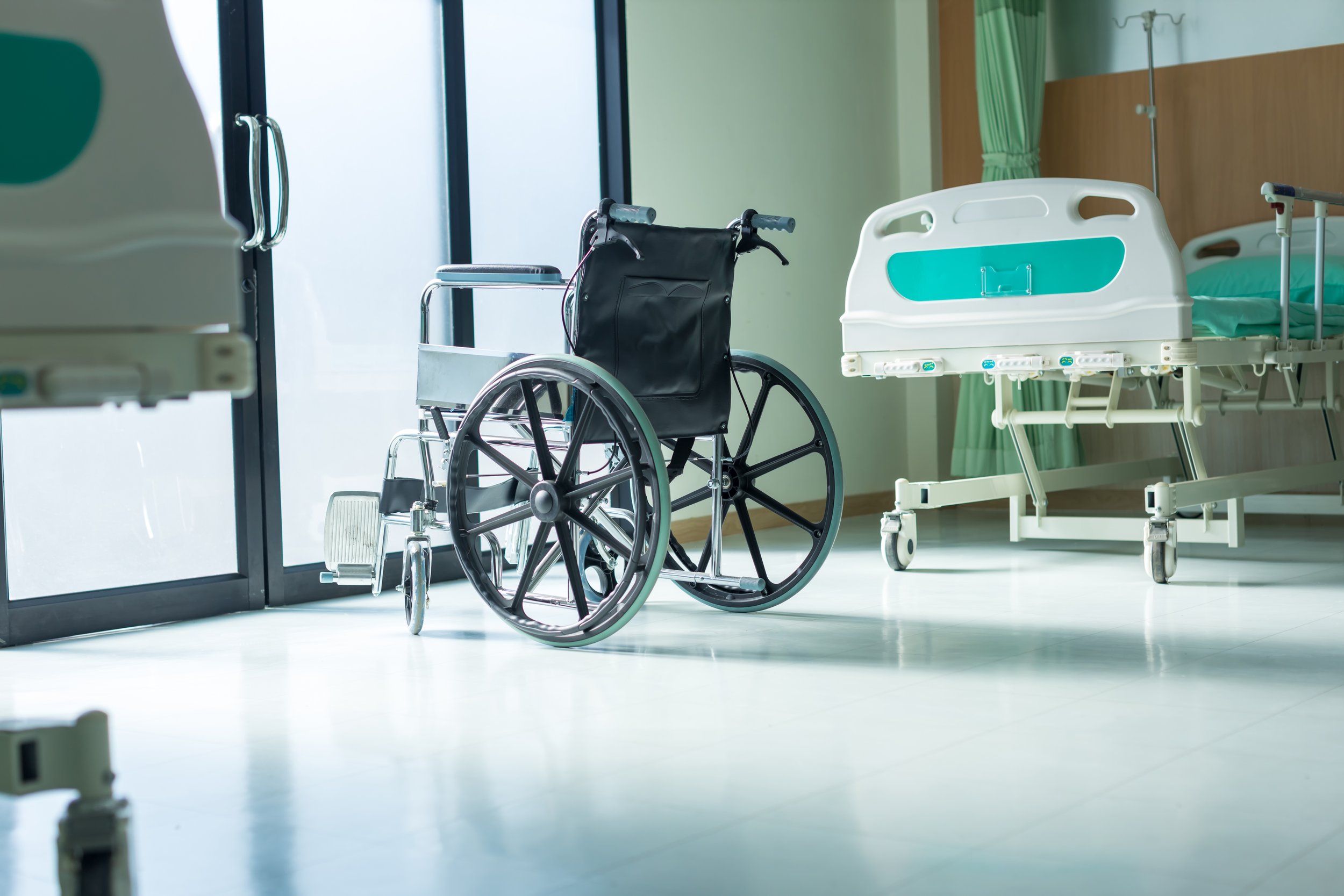 wheelchair-in-hospital-wheelchair-2022-11-16-14-03-16-utc.jpg