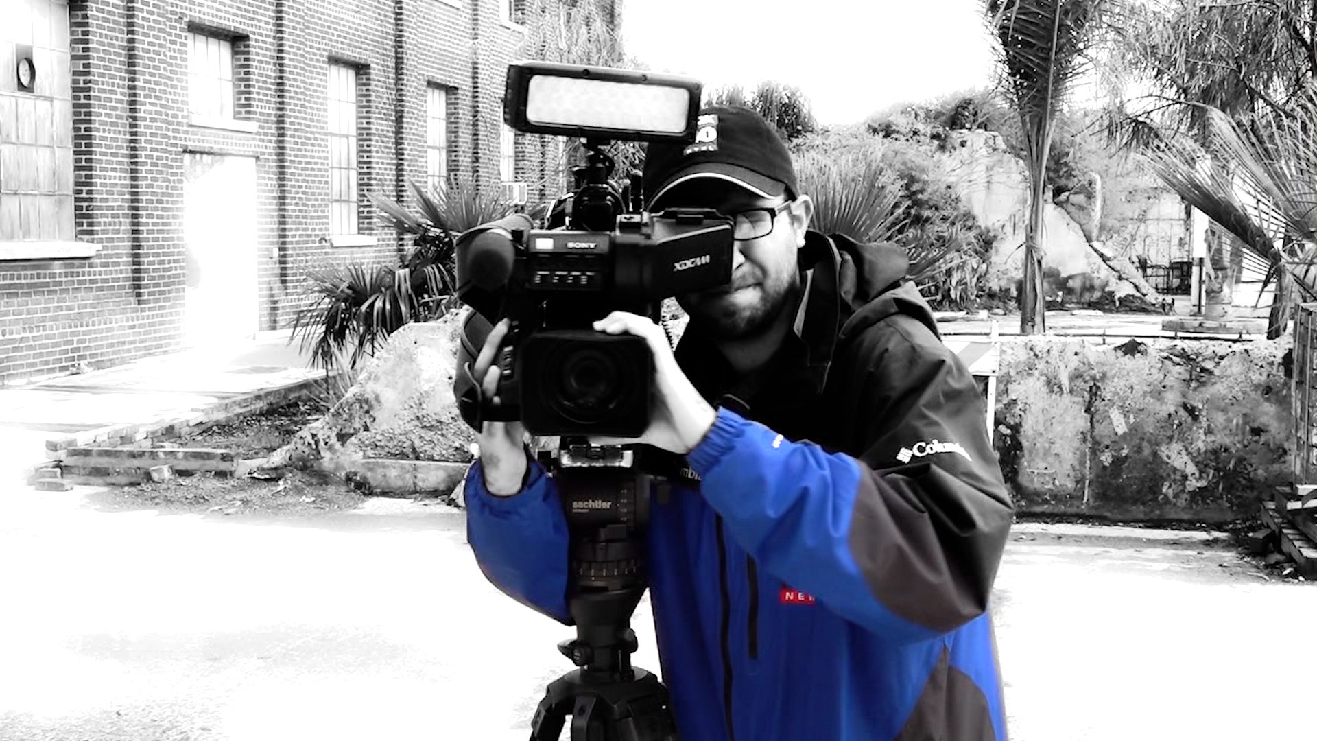 NEWS-TEAM-1-PHOTOG.jpg