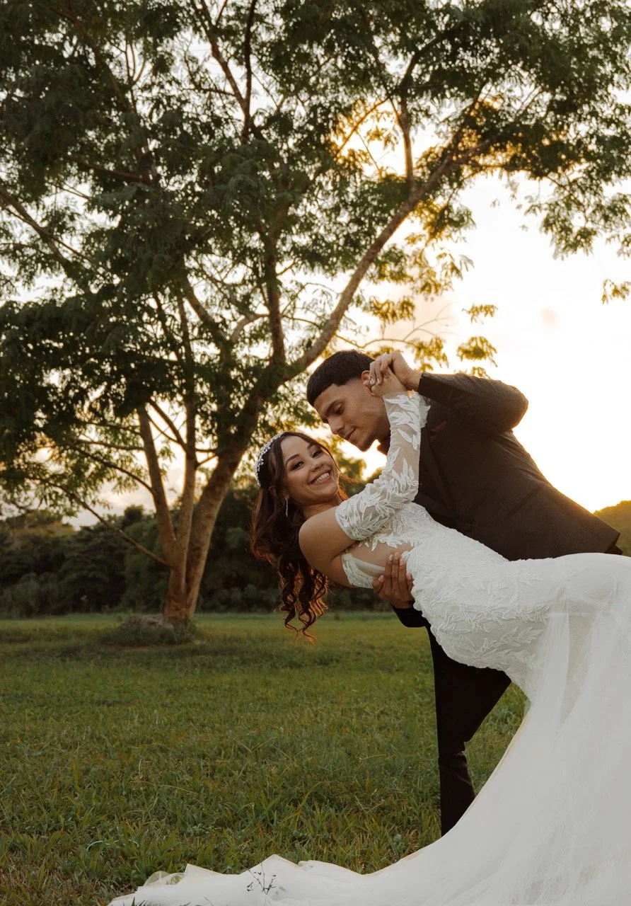 BODA DEREK Y ANDREA-453 Large.jpeg