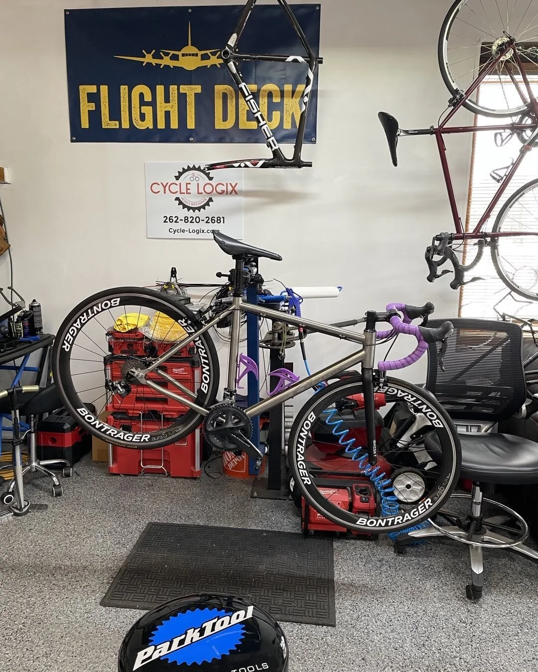 New build at Cycle Logix. A Davis Carver Ti frame. Go purple for Alzheimer&rsquo;s