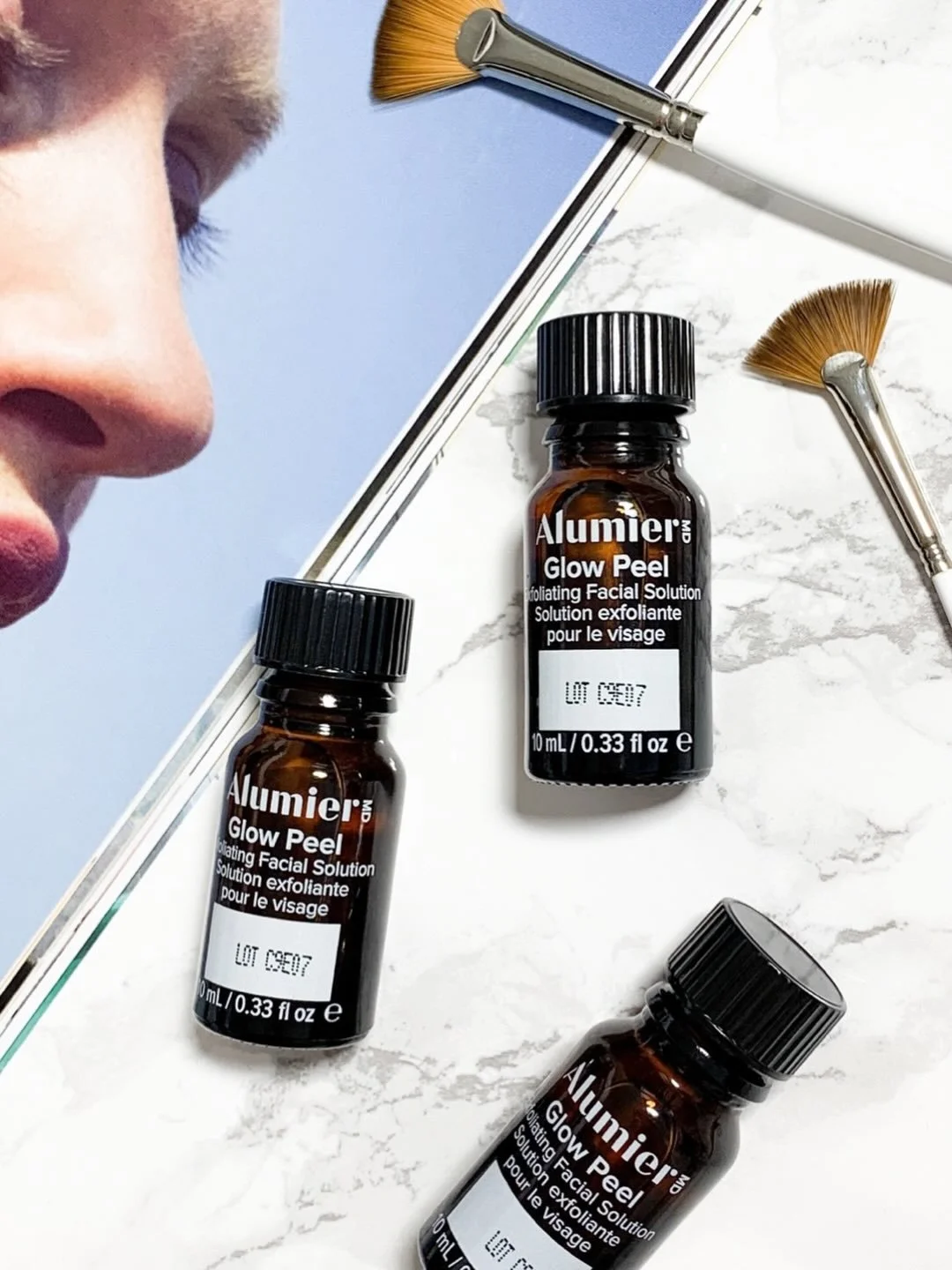 ✨Holiday skin loading&hellip; ❄️✨

All December long, enjoy 20% OFF Alumier MD chemical peels with Cosmetic Nurse Ash

Treat yourself to brighter, smoother, glowing skin 

You deserve it 🤍

#CosmeticNurseAsh #AlumierMD #AlumierGlow #ChemicalPeel #Ho