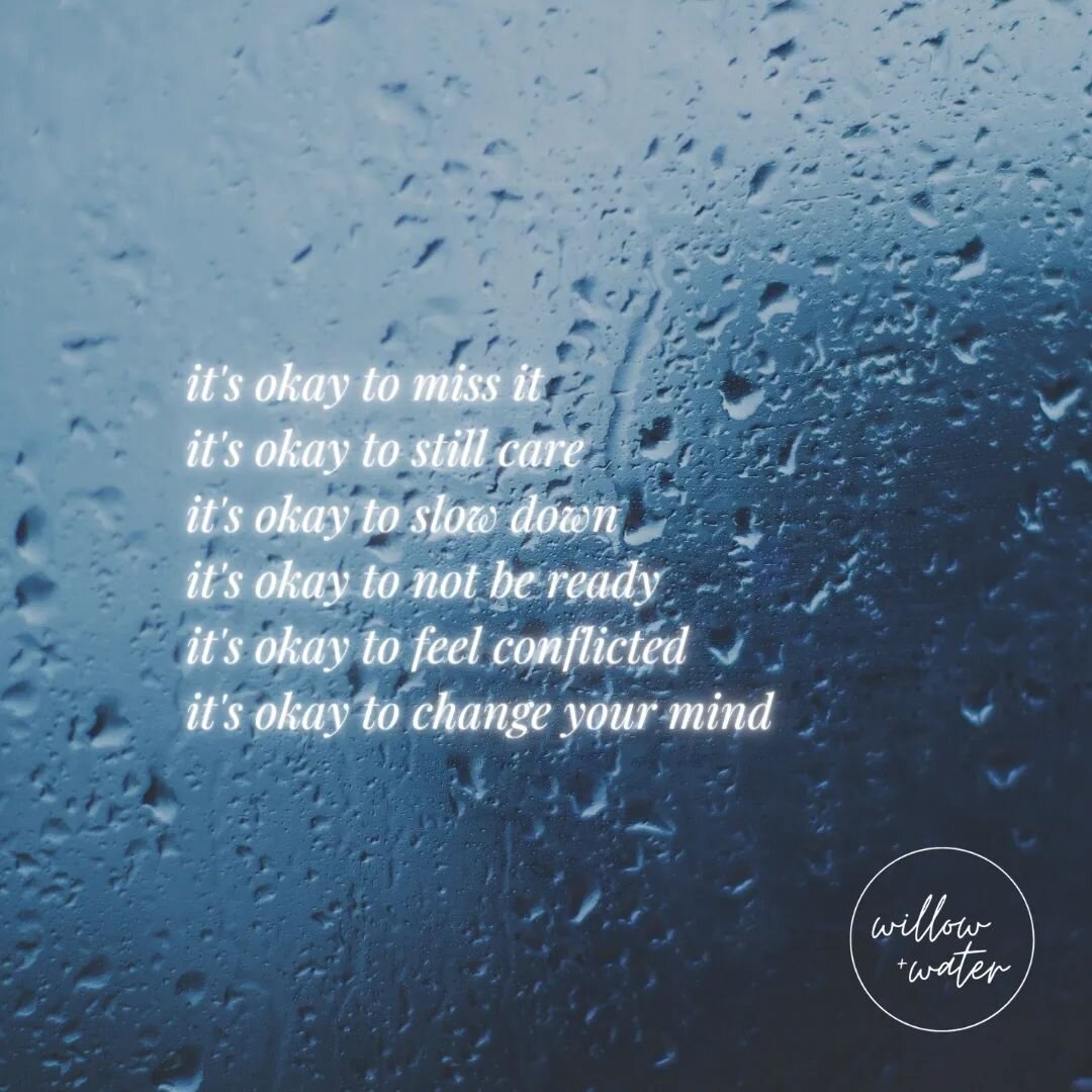 🌧️ rainy day reminders: you're human, the person you're thinking about is human, no one is perfect, and it's okay 〰 〰

.
.
. 
#rainymood #angelmessage #healing #wellness #beinghuman #soulcare #777