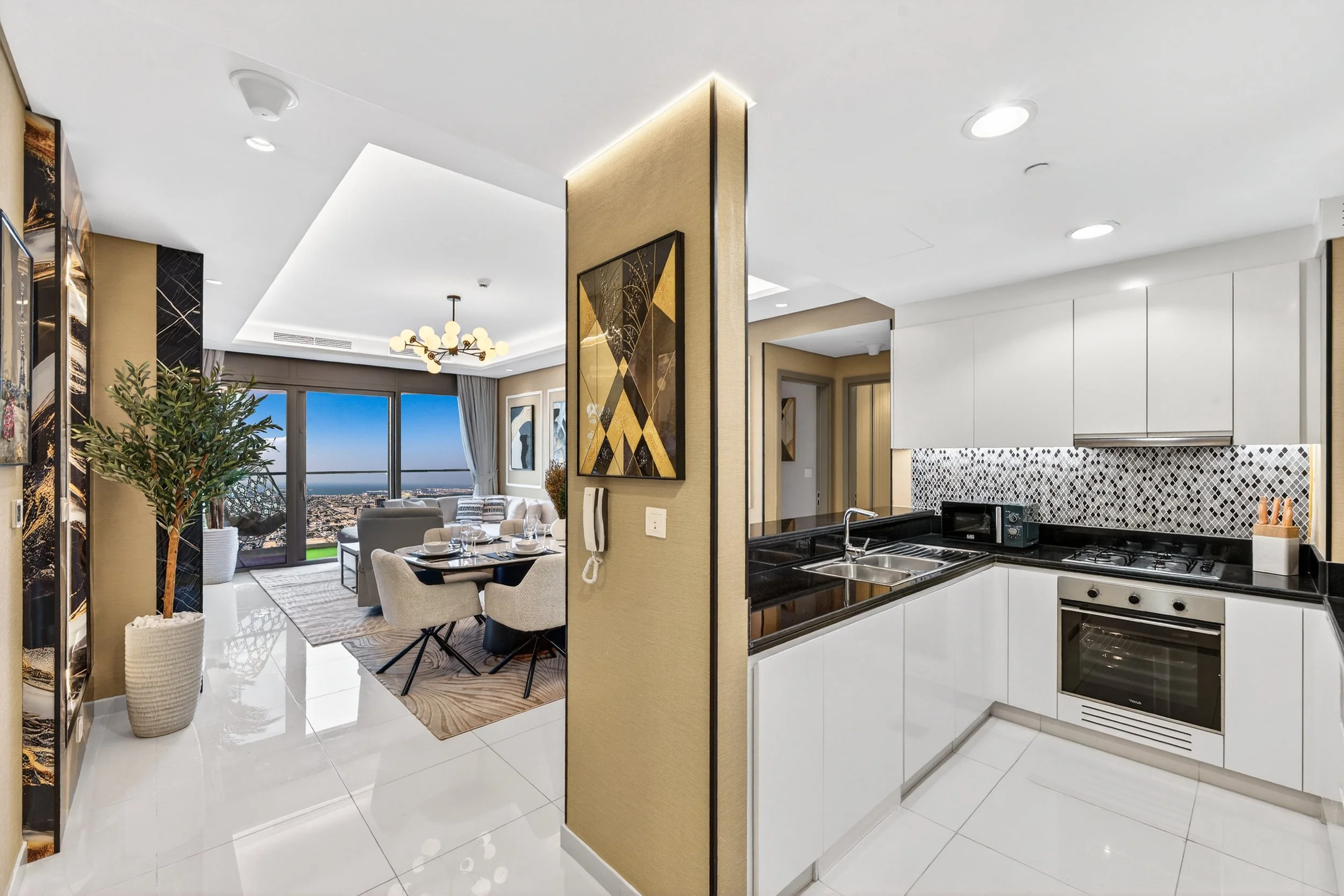 85M00904-Edit.jpg