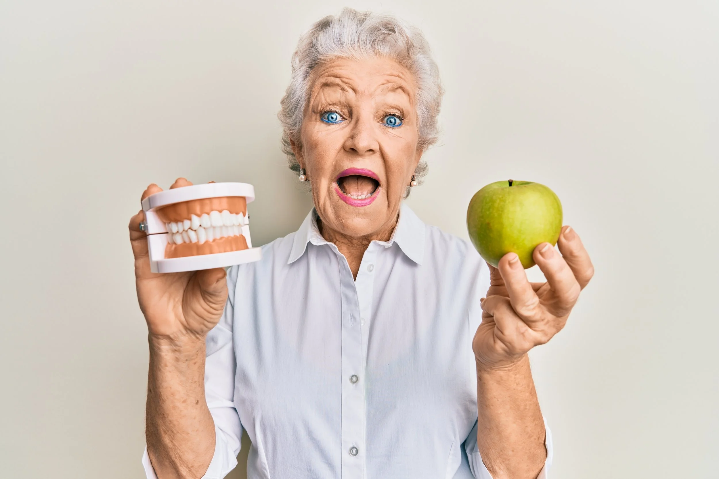 What Foods Should I Avoid With Dentures?