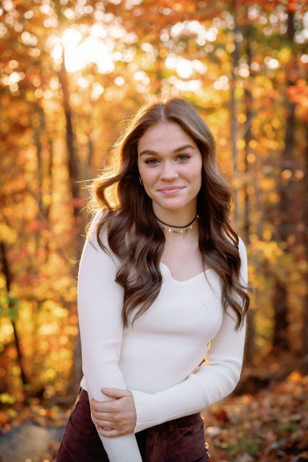 Fall-Senior-Pictures-In-the-Smoky-Mountains-foothills-parkway