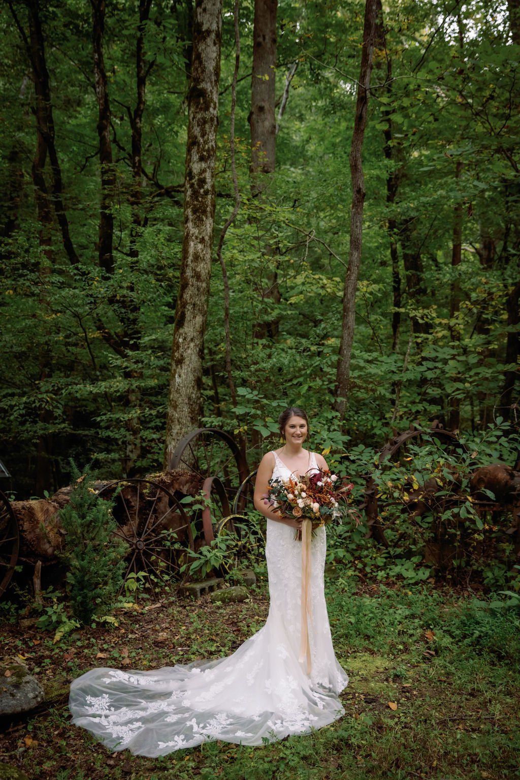 gatlinburg-photographer-gatlinburg-photographers-two-location-package-forest-bridals