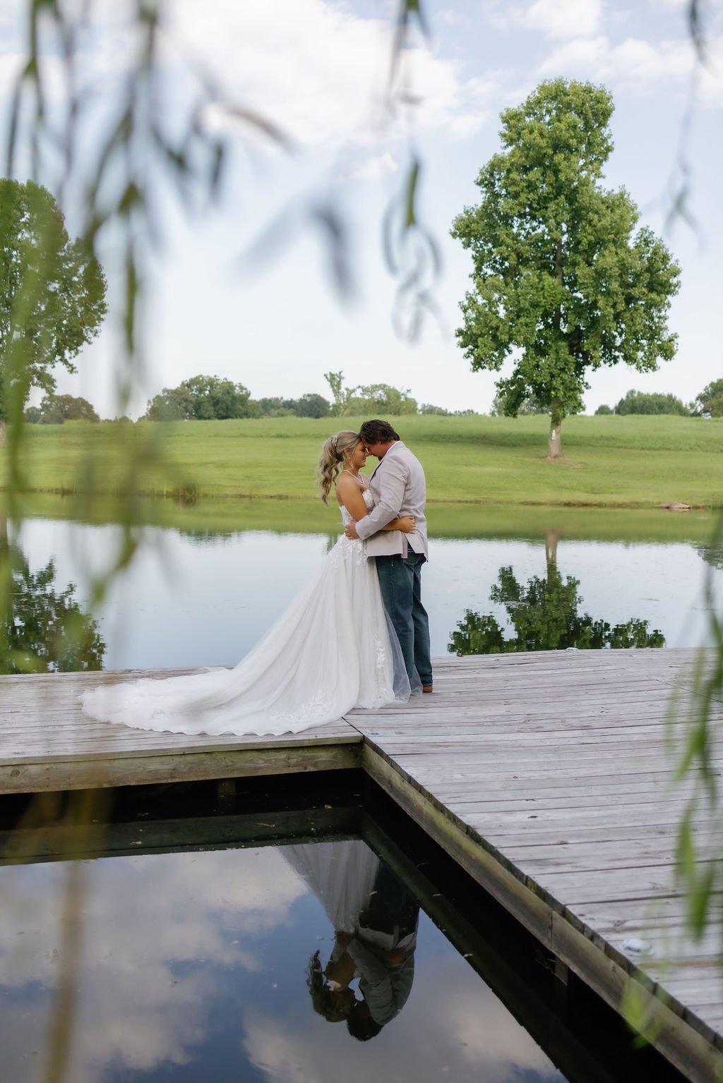 gatlinburg-elopement-photographer-gatlinburg-elopement-checklist-bride-groom-on-dock