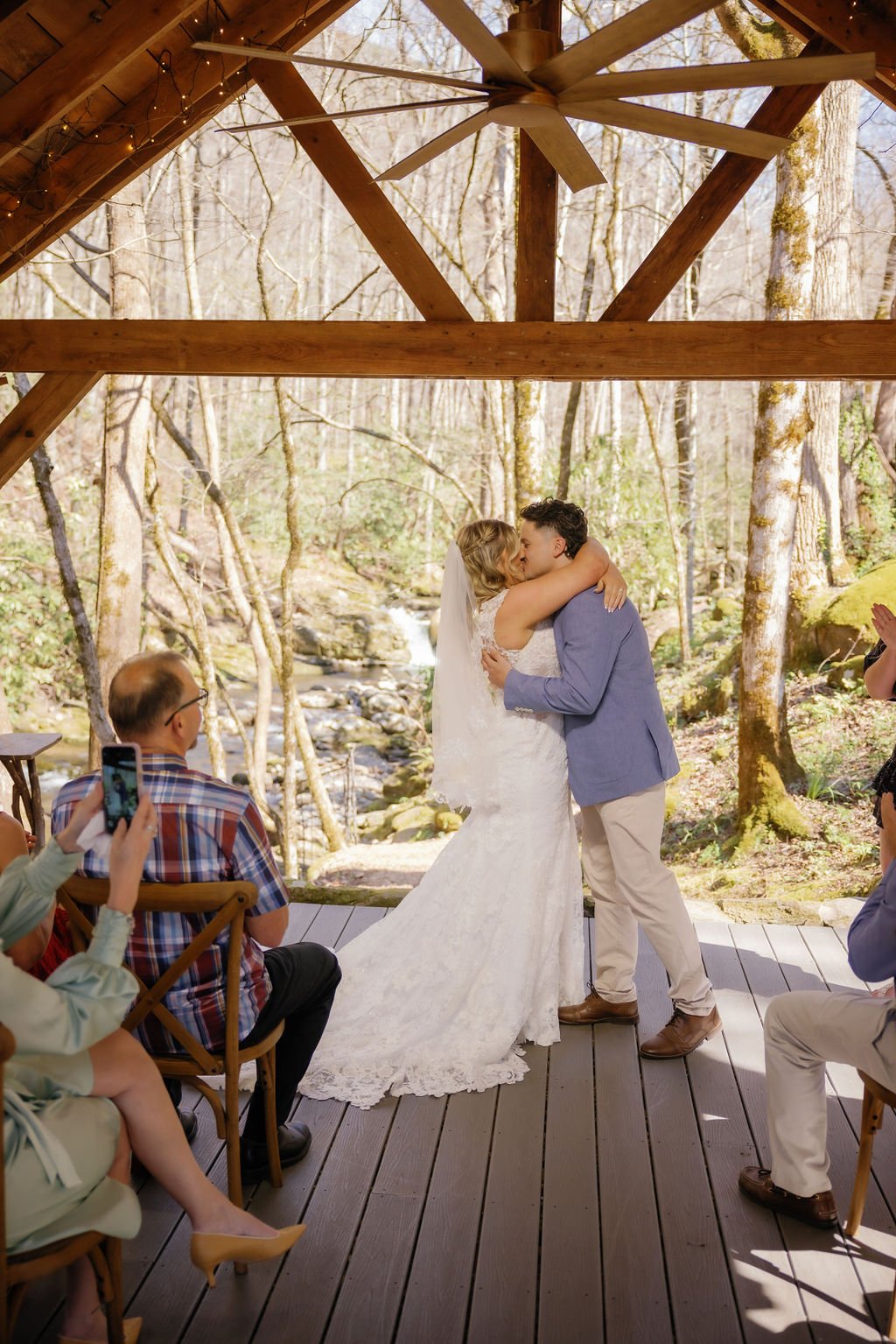 gatlinburg-photographer-tips-for-a-romantic-gatlinburg-elopement-ceremony-couple-kiss-at-ceremony