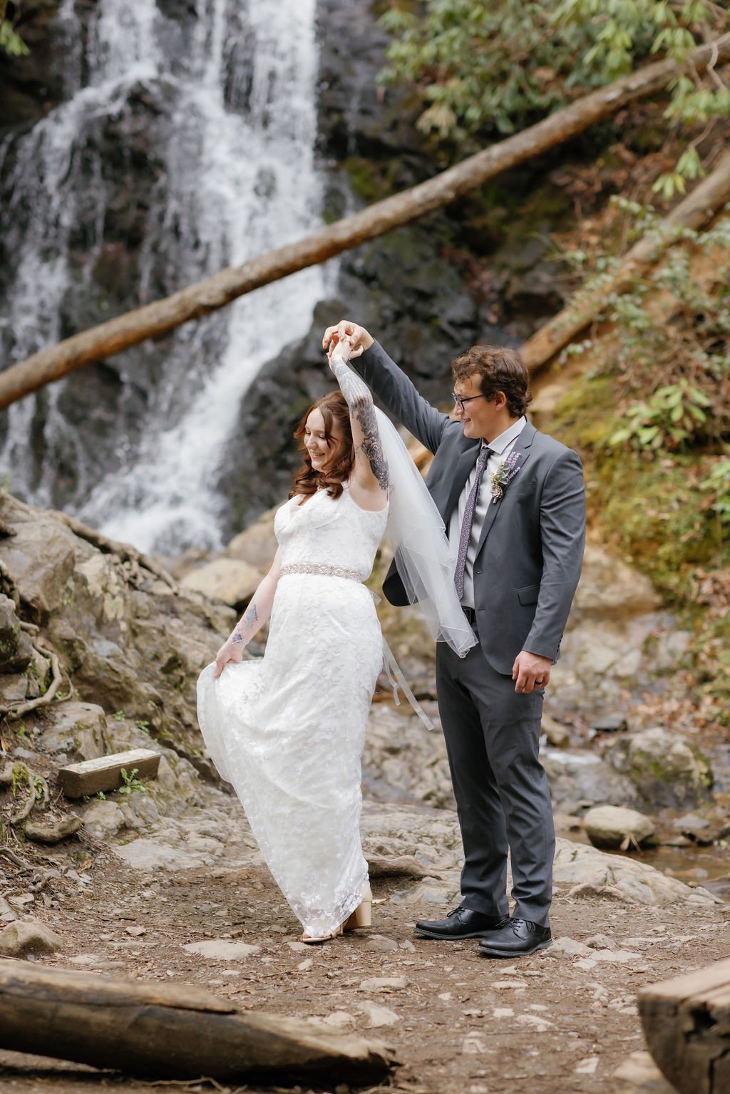 gatlinburg-photographer-waterfall-elopement-in-the-smoky-mountains-couple-dancing