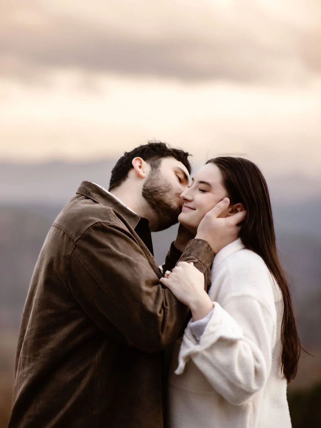 who-to-hire-for-your-proposal-photographer-engagement