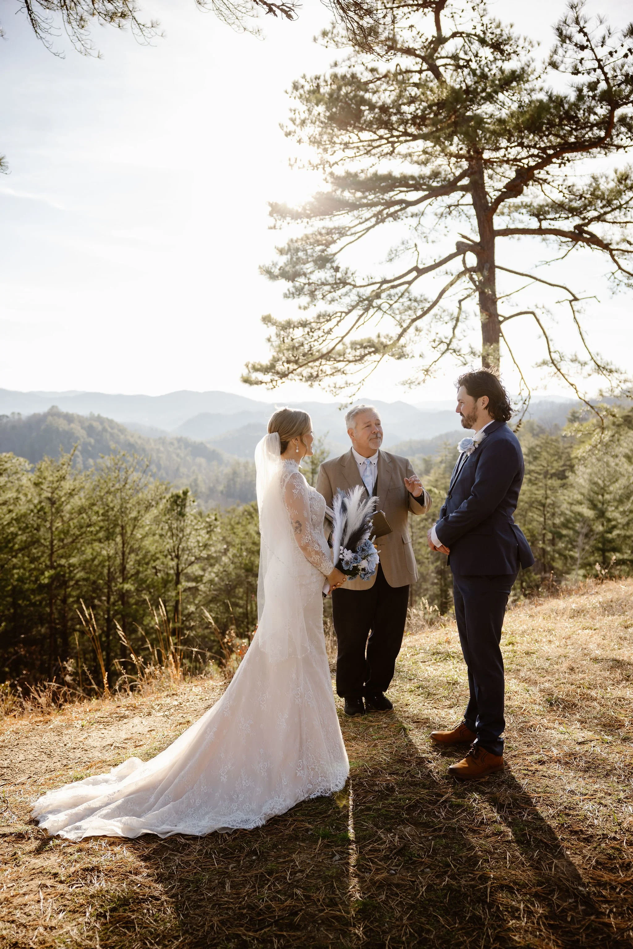Why-Hire-National-Park-Photographers-for-Your-Elopement-outdoor-ceremony