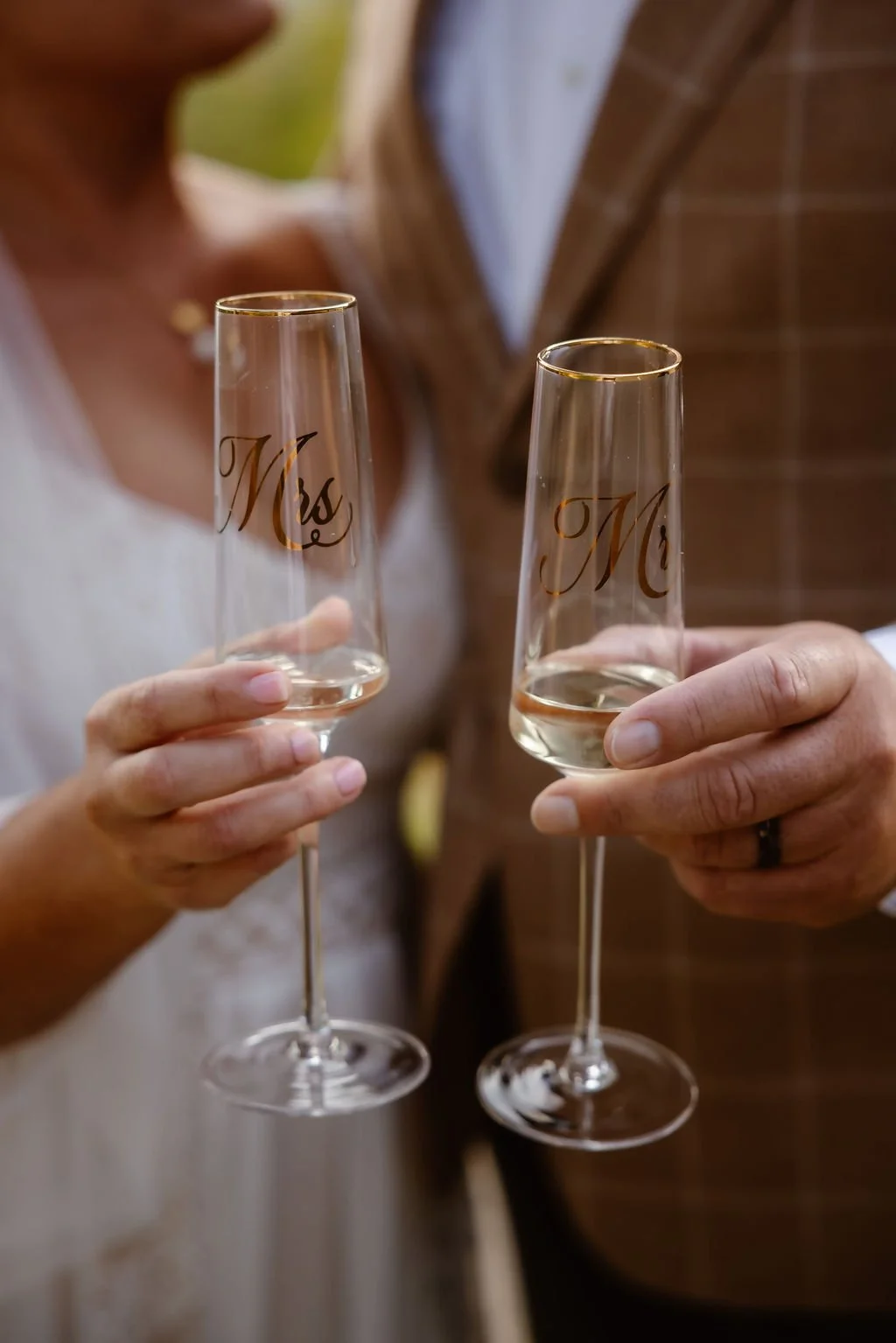 gatlinburg-elopement-sunset-wedding-champagne