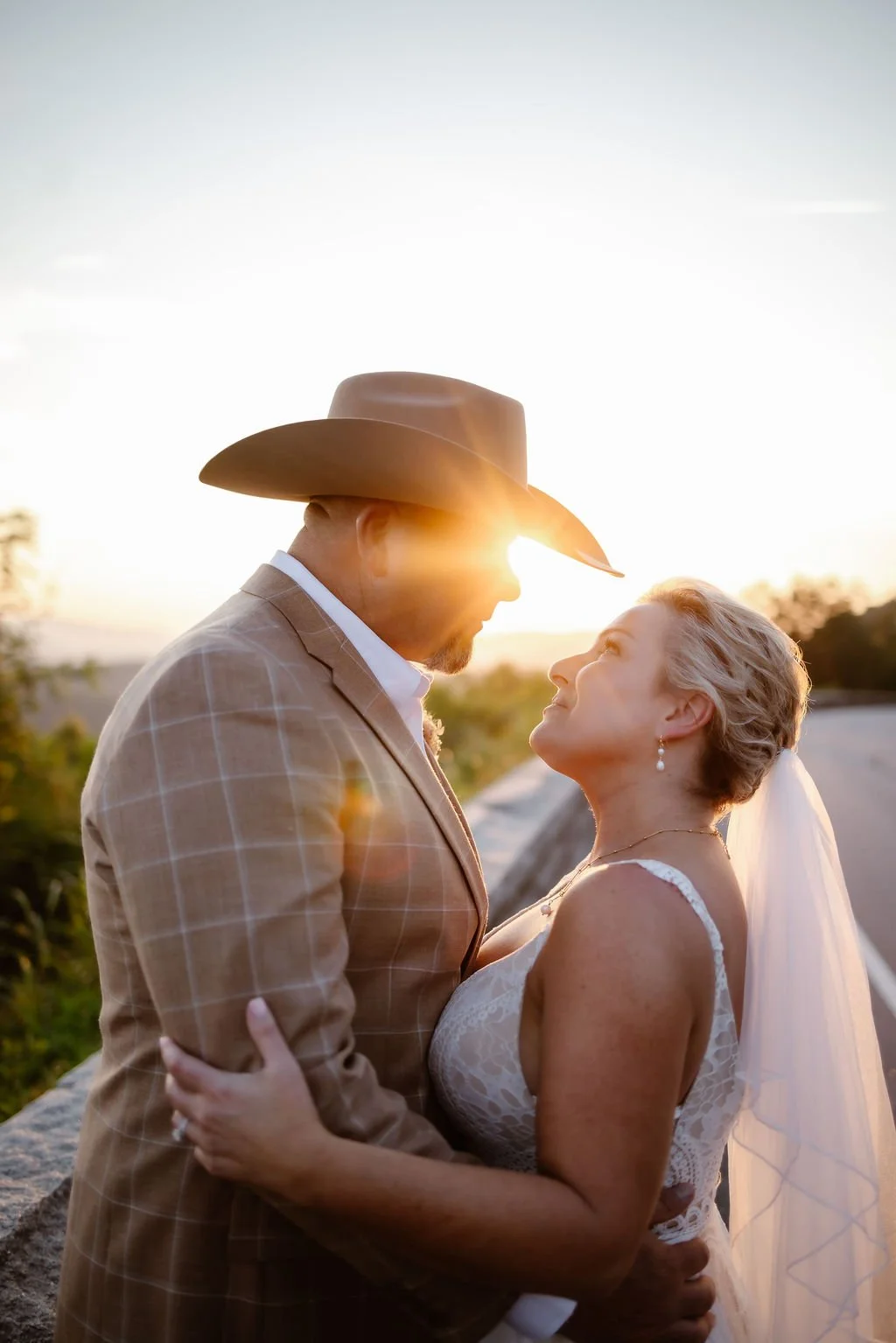 gatlinburg-elopement-sunset-wedding-photography