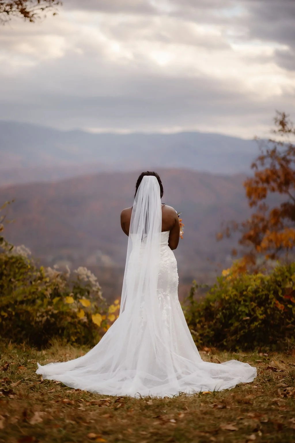 gatlinburg-photographer-foothills-parkway-elopement-photography-bride