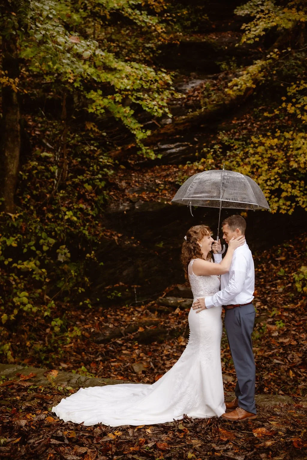 Rain-on-My-Wedding-Day-gatlinburg-umbrella