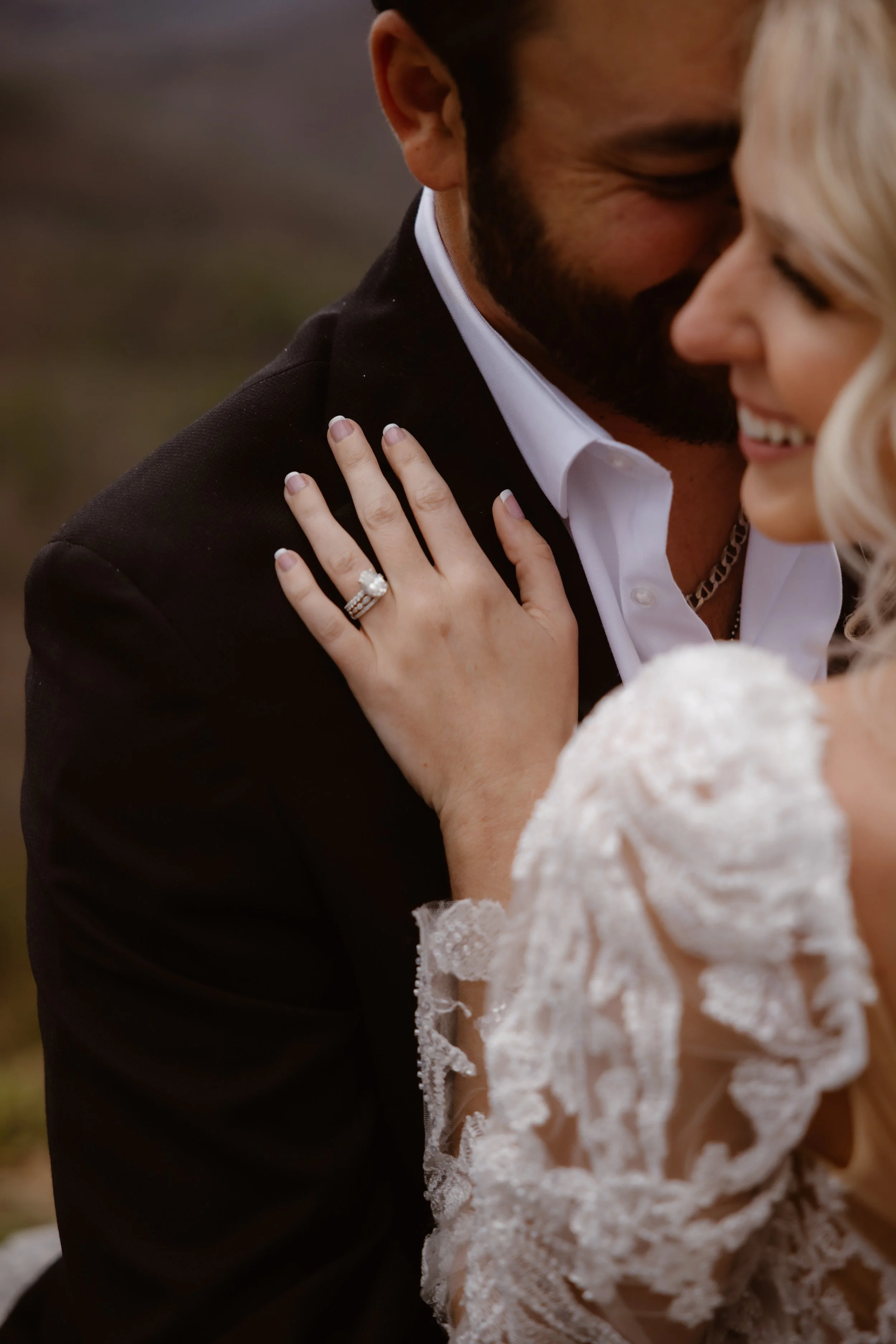 lauren-reeves-photography-gatlinburg-photographer-0077parkside-resort-pigeon-forge-wedding-ring