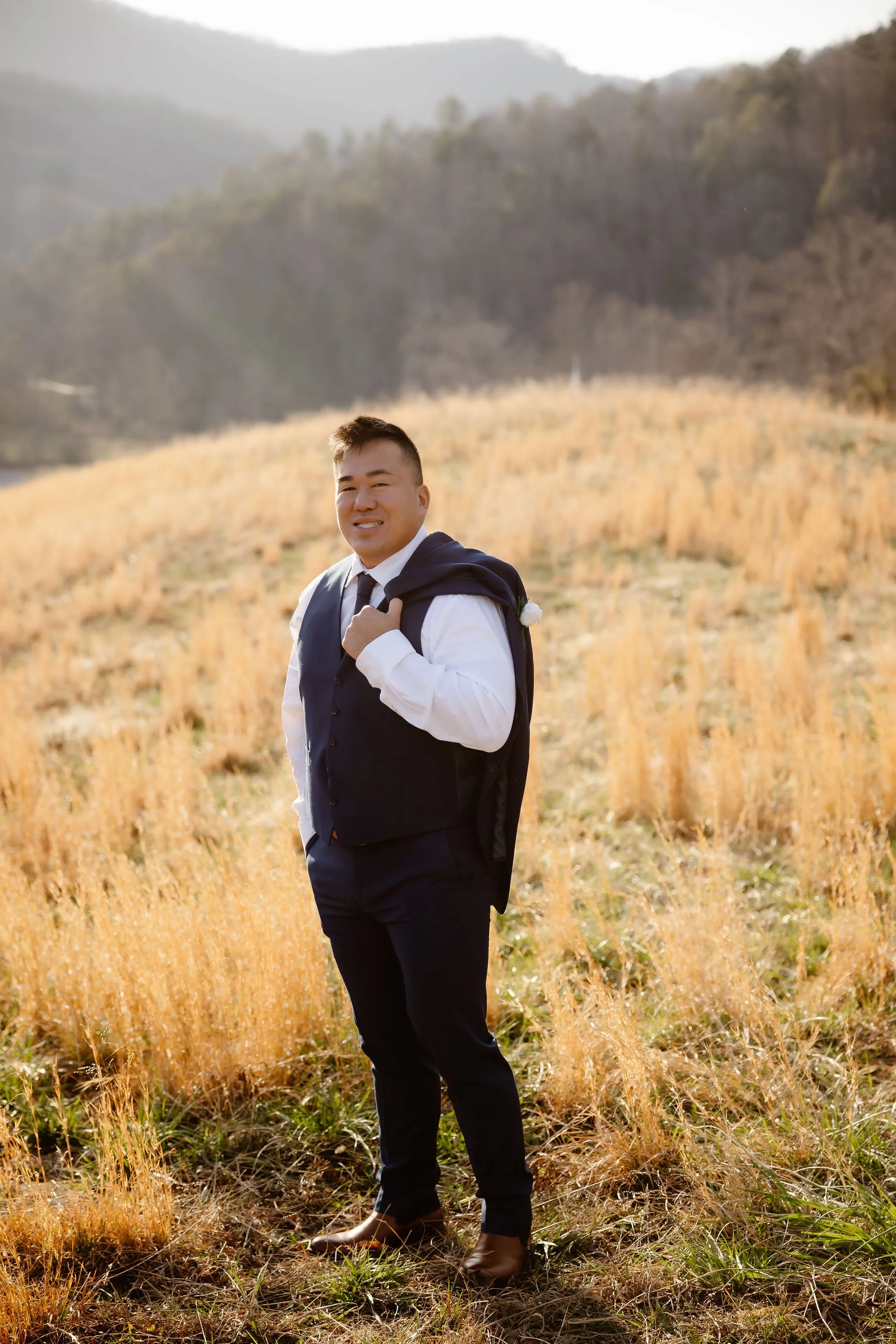 wedding-traditions-to-keep-and-make-your-own-groom-portrait