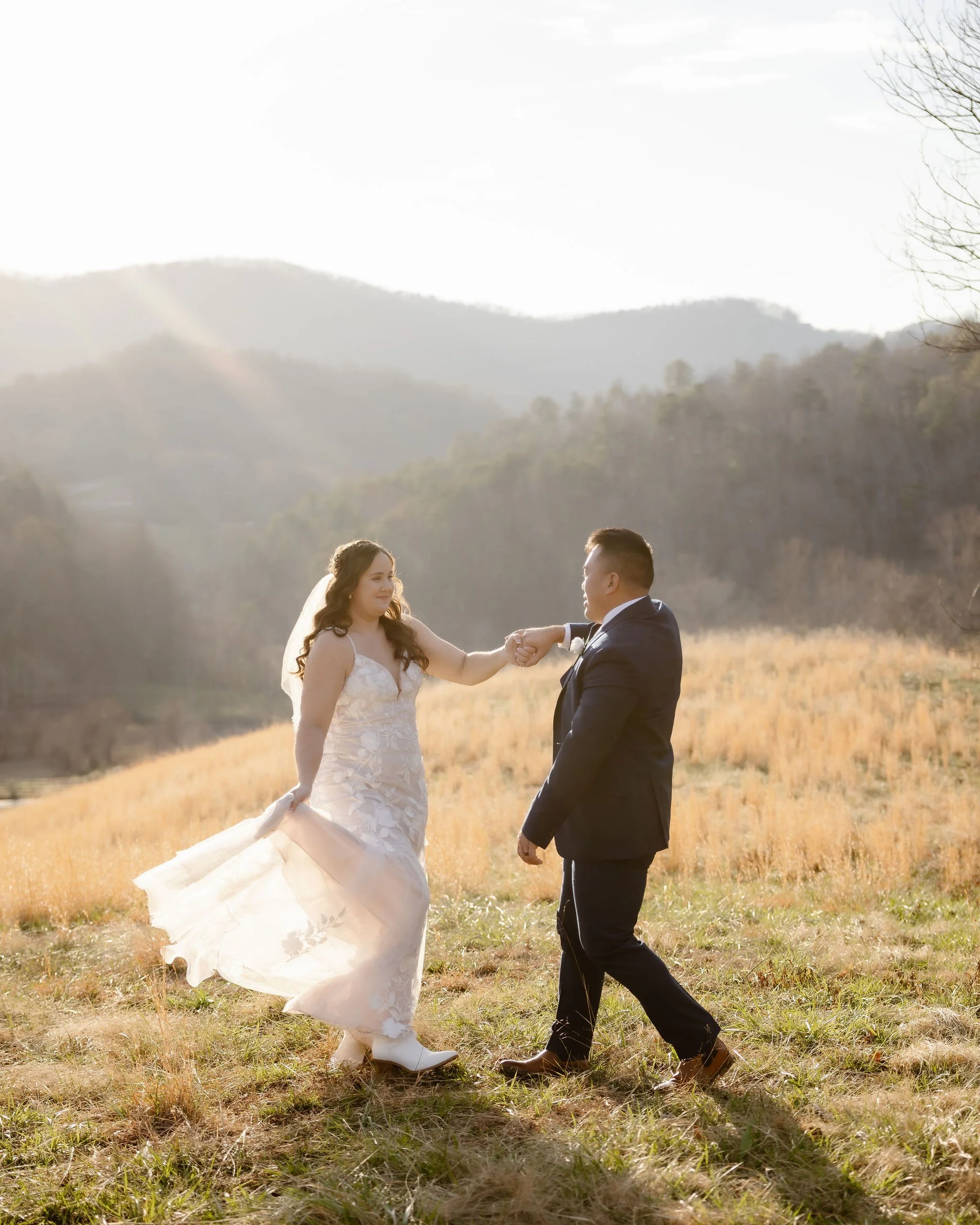 wedding-traditions-to-keep-and-make-your-own-golden-hour