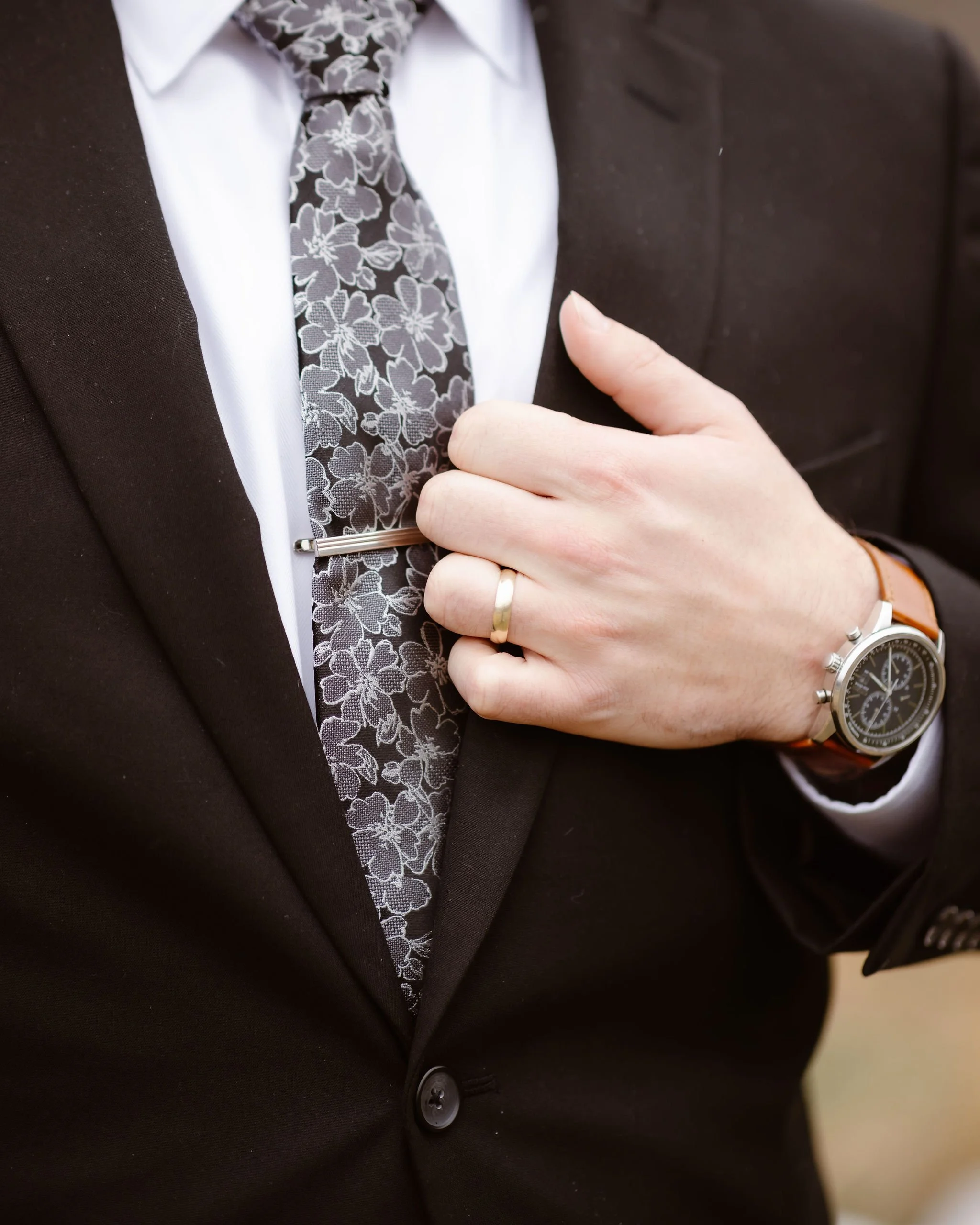 micro-wedding-guide-and-checklist