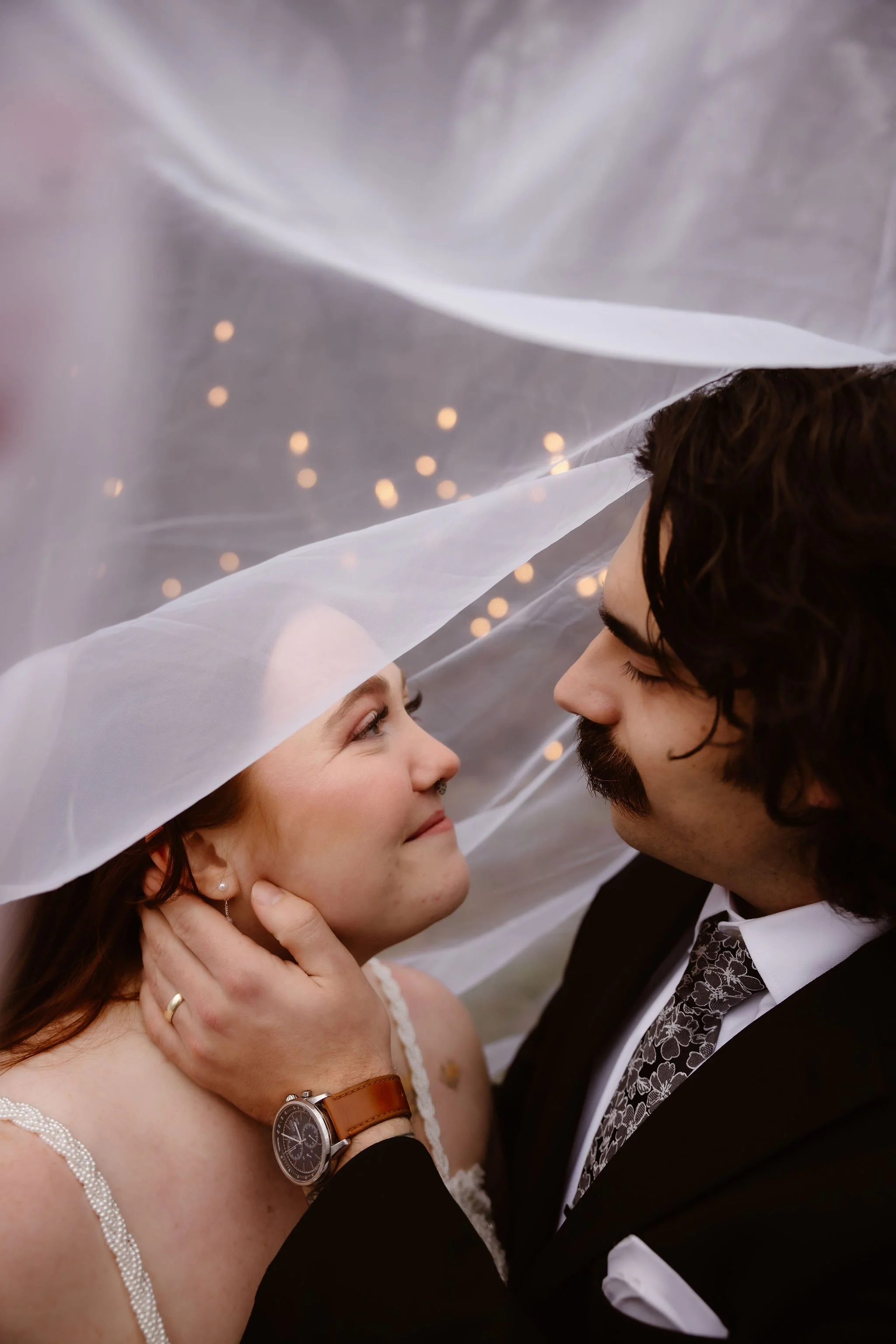 micro-wedding-guide-and-checklist