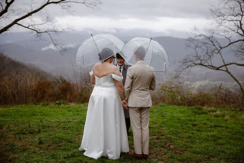 How-To-Pick-a-Wedding-Date-gatlinburg-elopement-ceremony