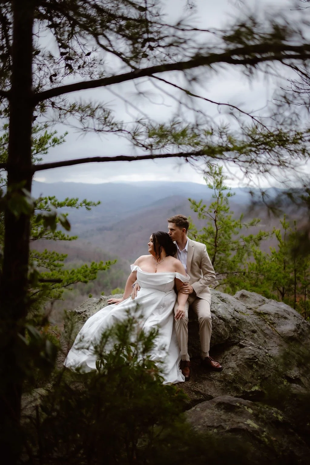 How-To-Pick-a-Wedding-Date-gatlinburg-elopement-tennessee