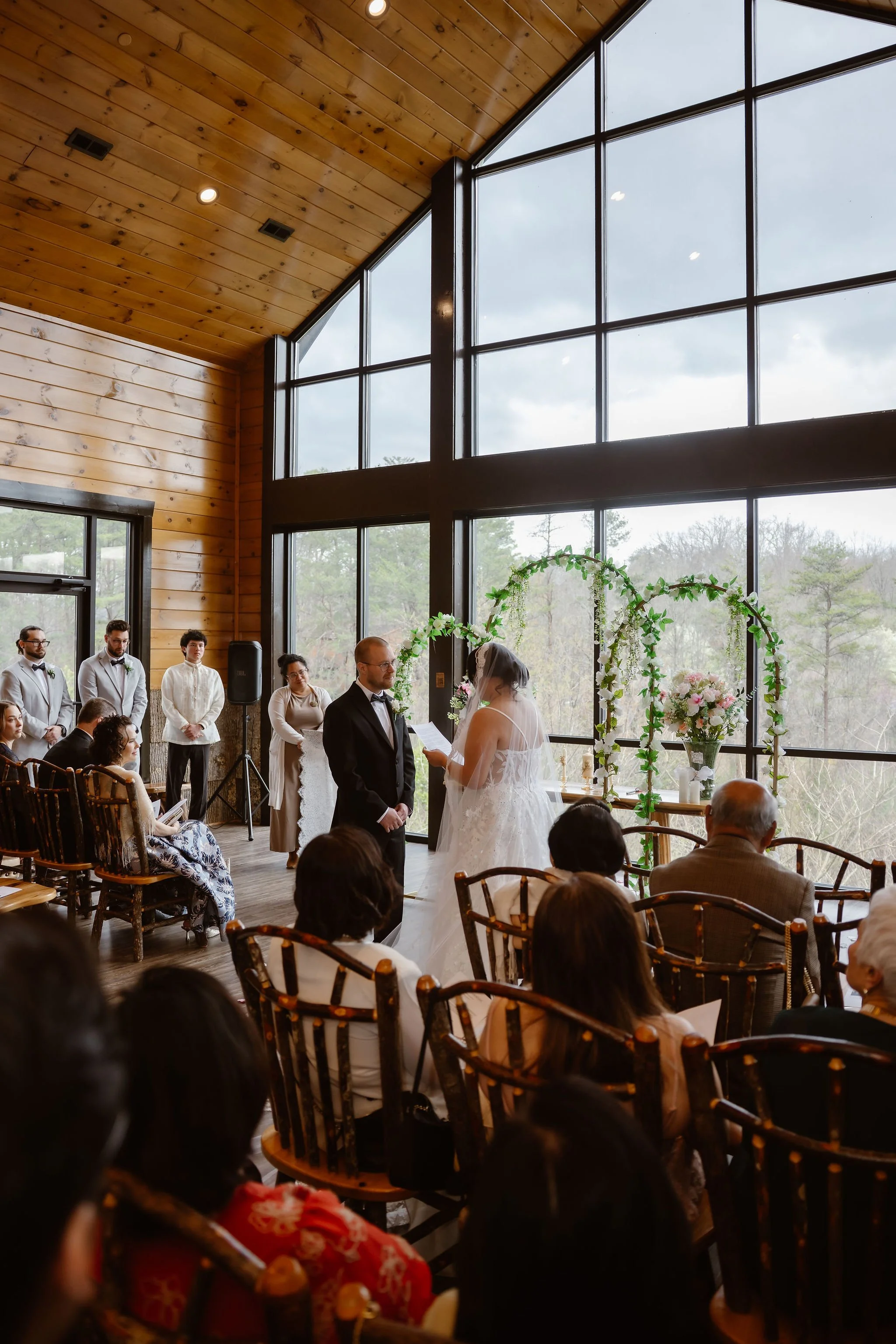 Wild-Briar-Lodge-Wedding-An-Indoor-Elopement