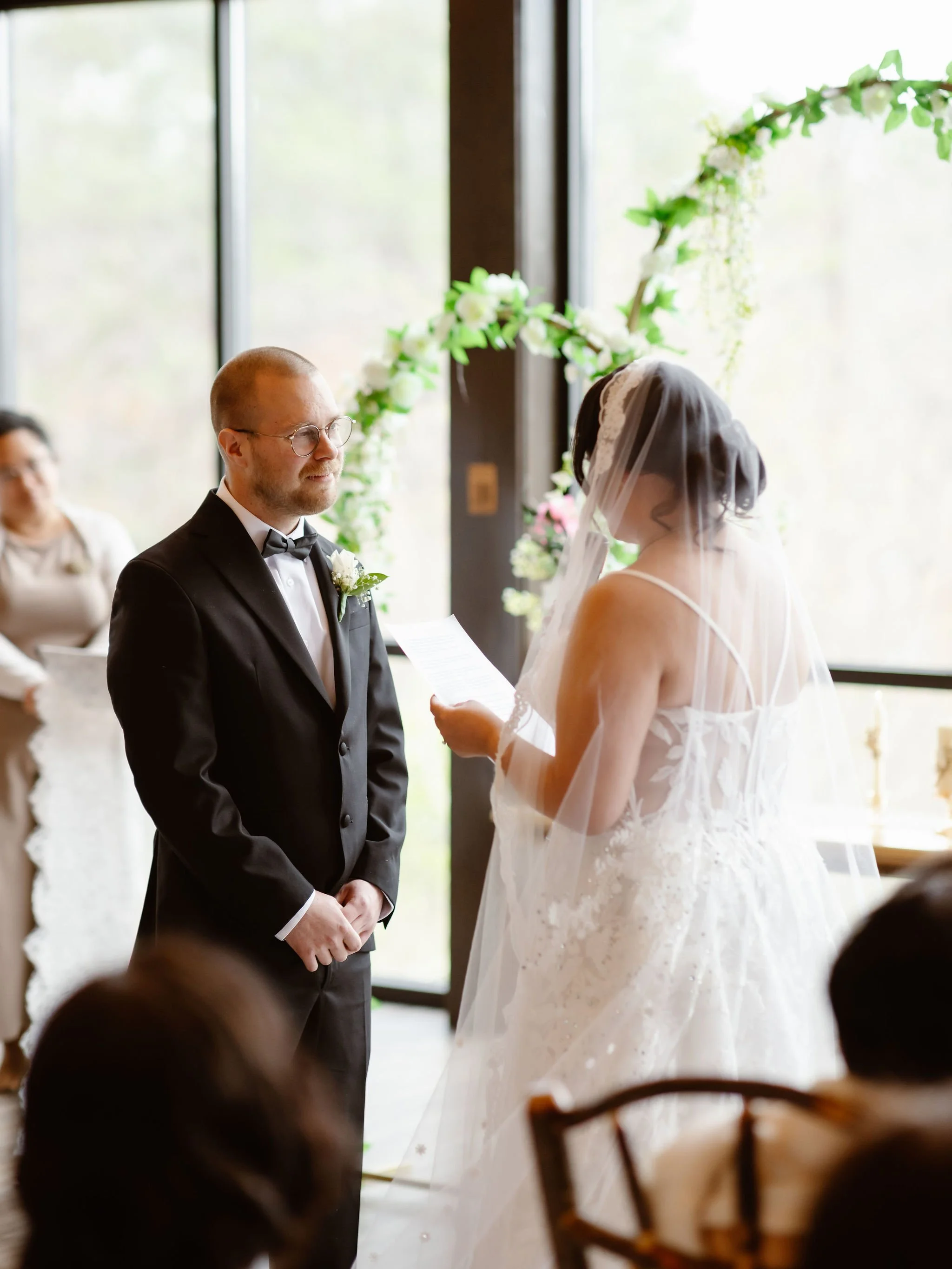 Wild-Briar-Lodge-Wedding-An-Indoor-Elopement