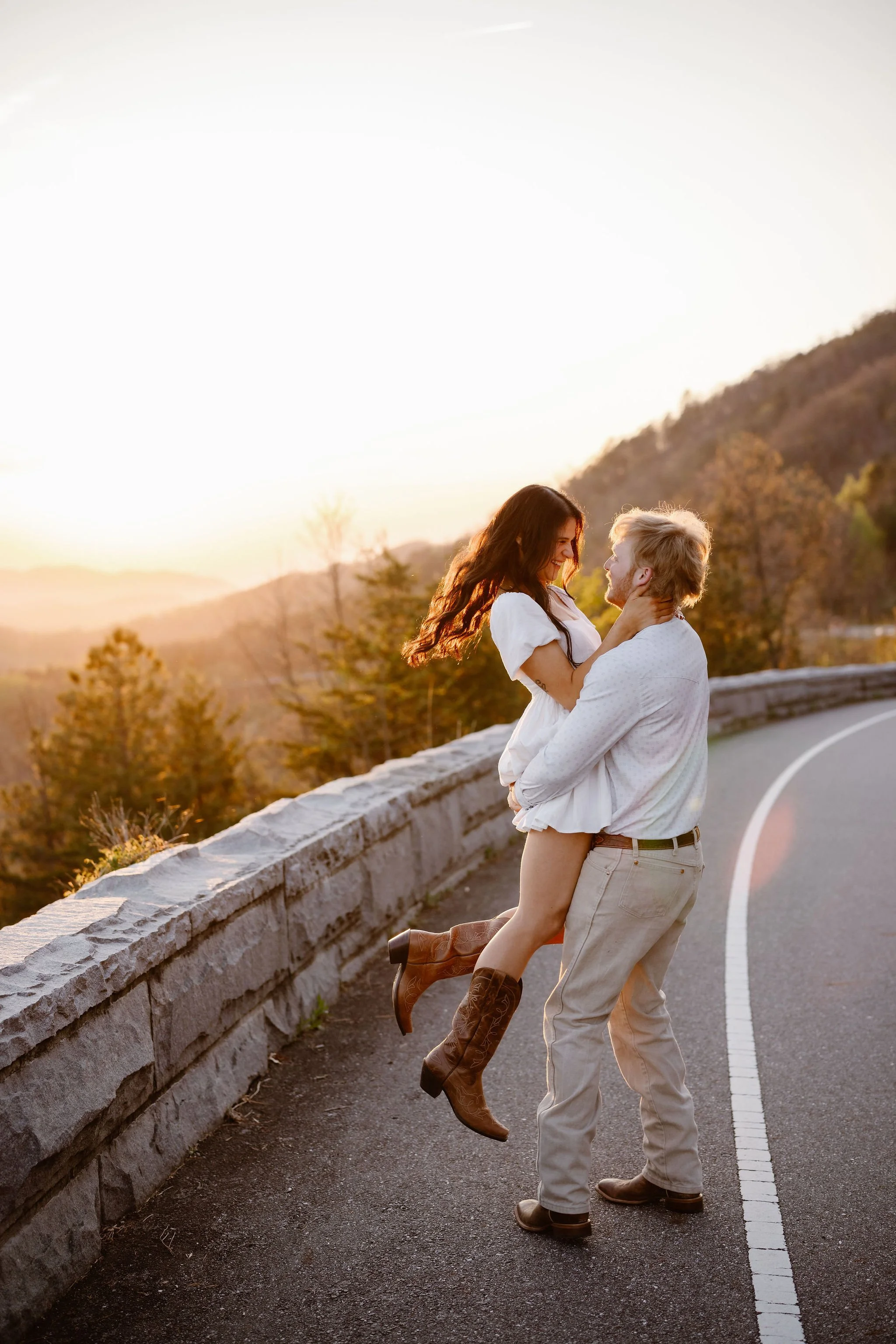 gatlinburg-elopement-Is-Hiring-a-Proposal-Photographer-Worth-It