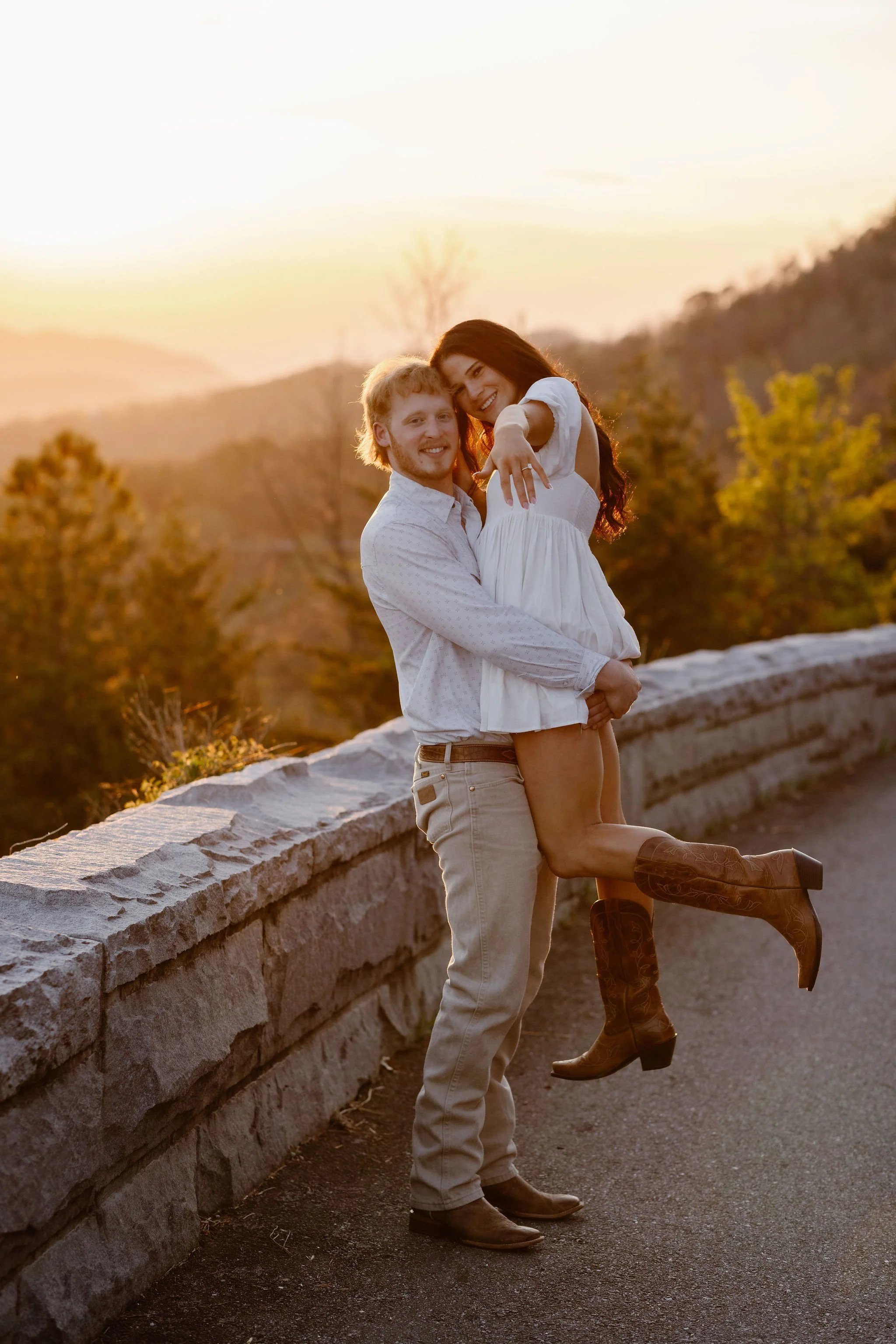 gatlinburg-elopement-Is-Hiring-a-Proposal-Photographer-Worth-It