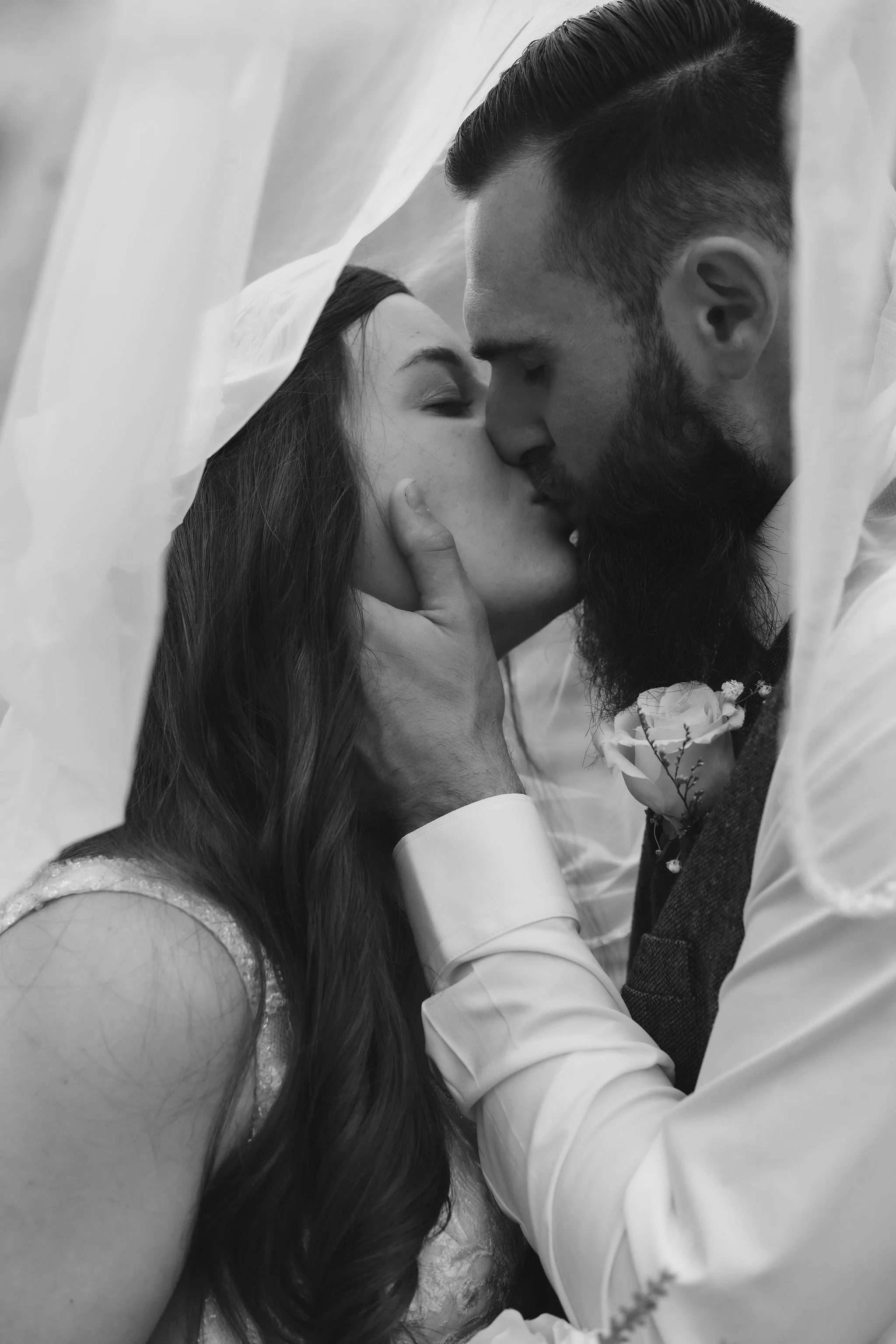 Experience-Matters-More-Than-Editing-Style-in-Elopement-Photography