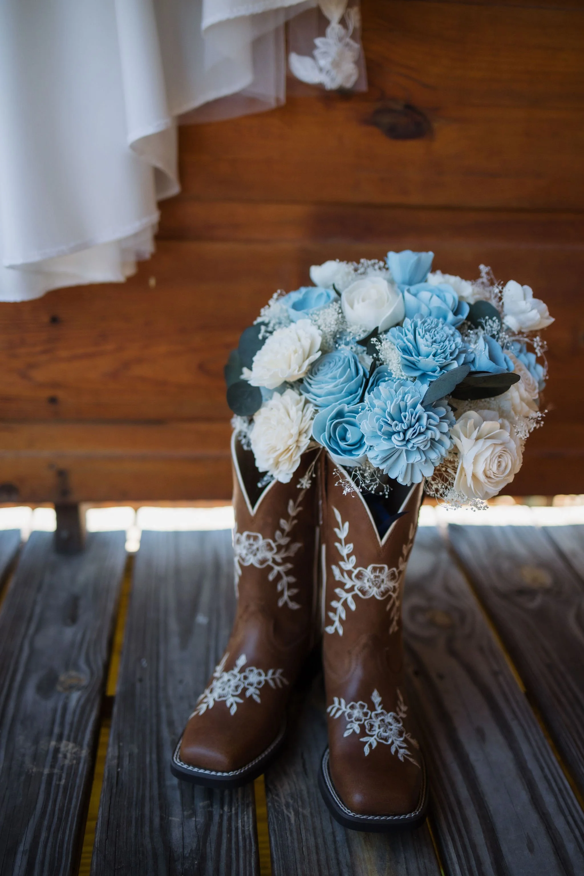 how-to-make-your-gatlinburg-elopement-feel-like-a-wedding