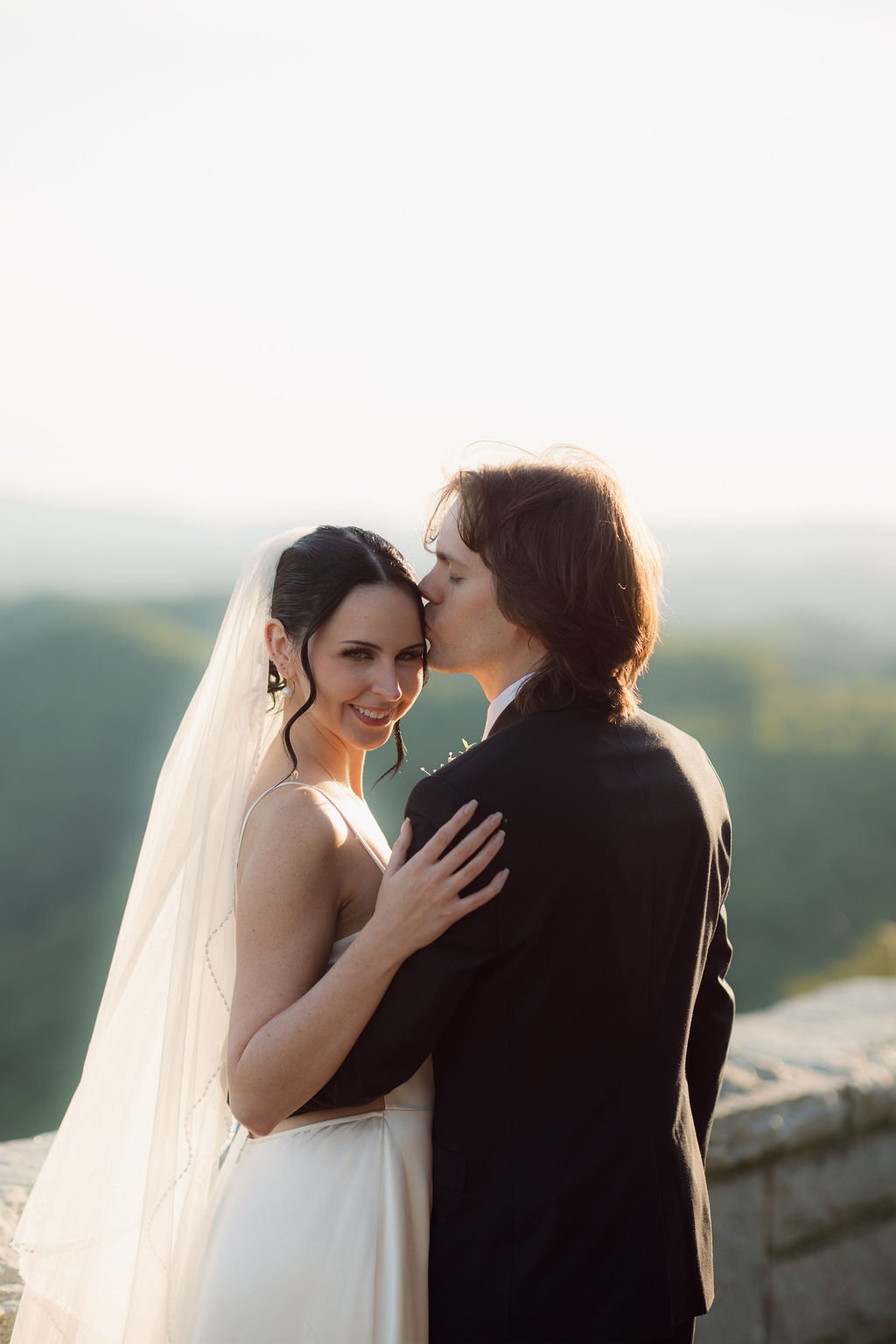 Best-Gatlinburg-Scenic-Drives-for-Elopement-Photos