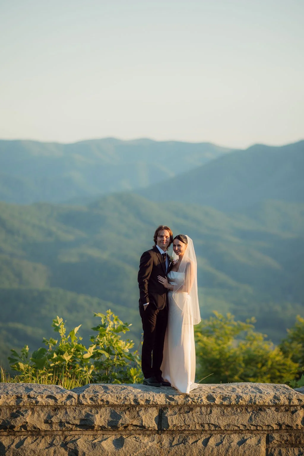 Best-Gatlinburg-Scenic-Drives-for-Elopement-Photos