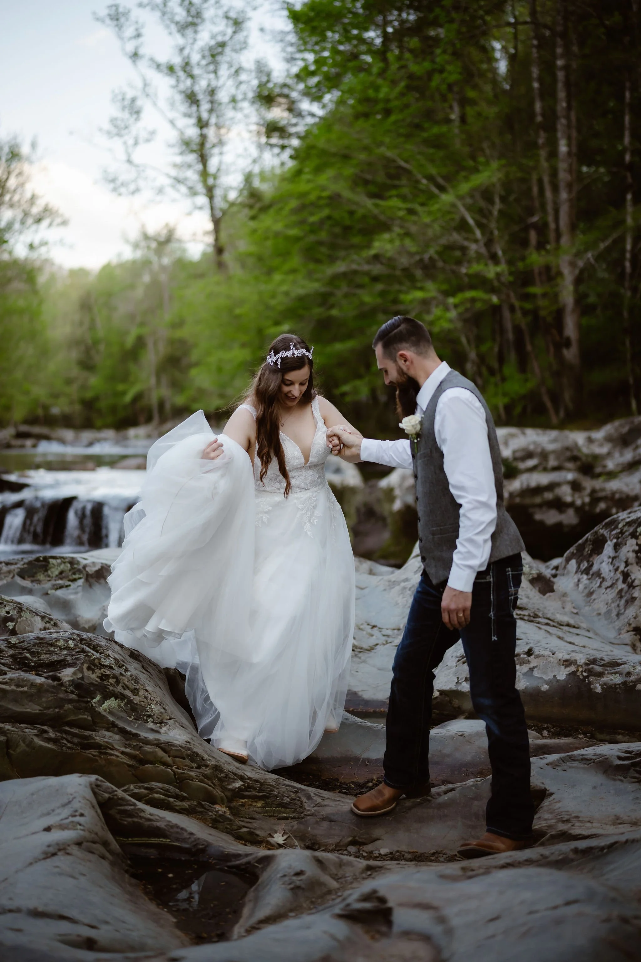 why-your-photographer-should-help-plan-your-smoky-mountain-elopement