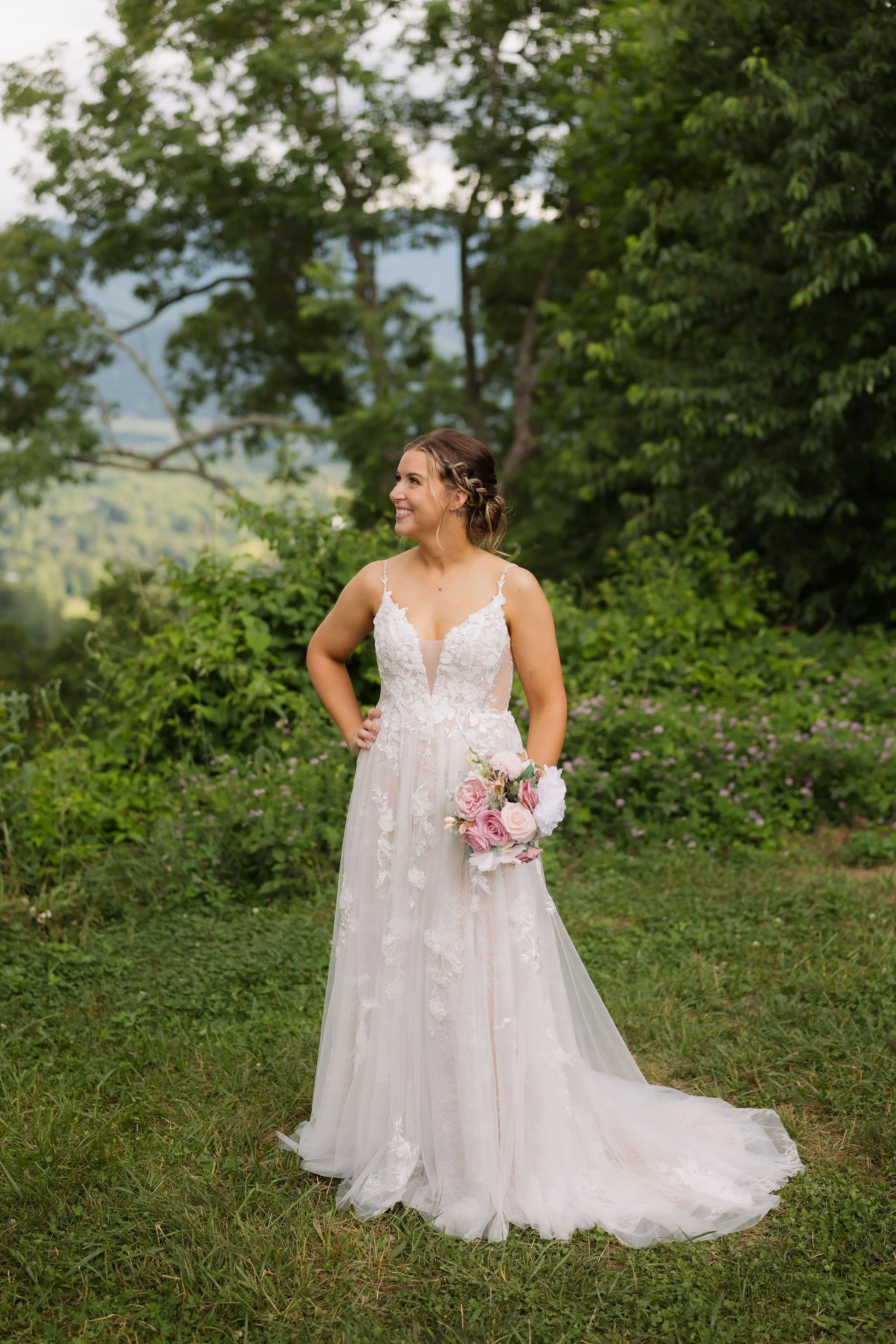 How-to-Decide-What's-Actually-Worth-Spending-Money-On-for-Your-Gatlinburg-Elopement