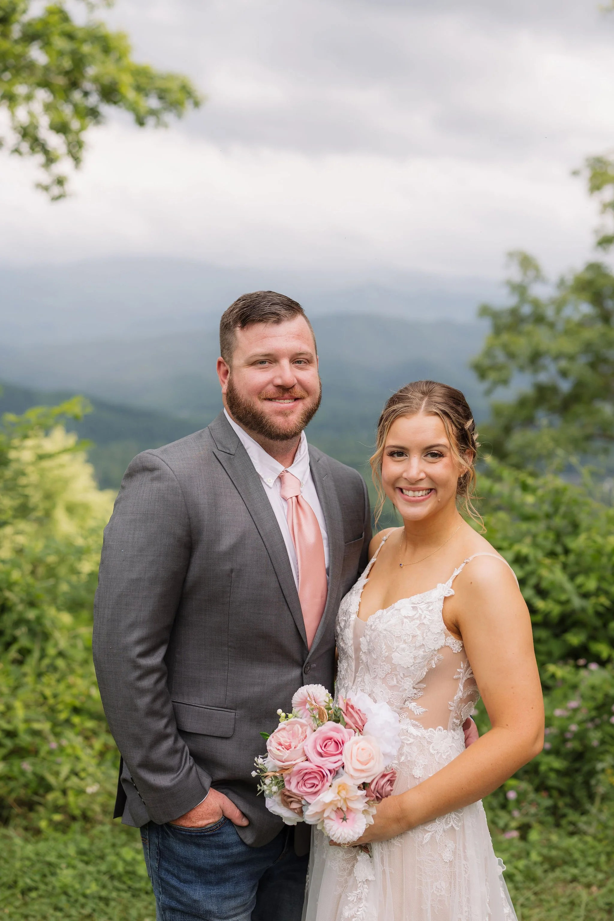 How-to-Decide-What's-Actually-Worth-Spending-Money-On-for-Your-Gatlinburg-Elopement