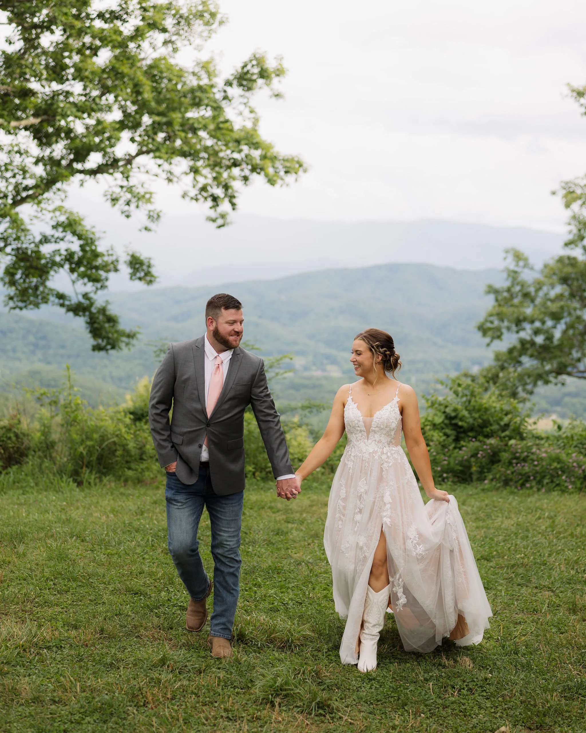 How-to-Decide-What's-Actually-Worth-Spending-Money-On-for-Your-Gatlinburg-Elopement