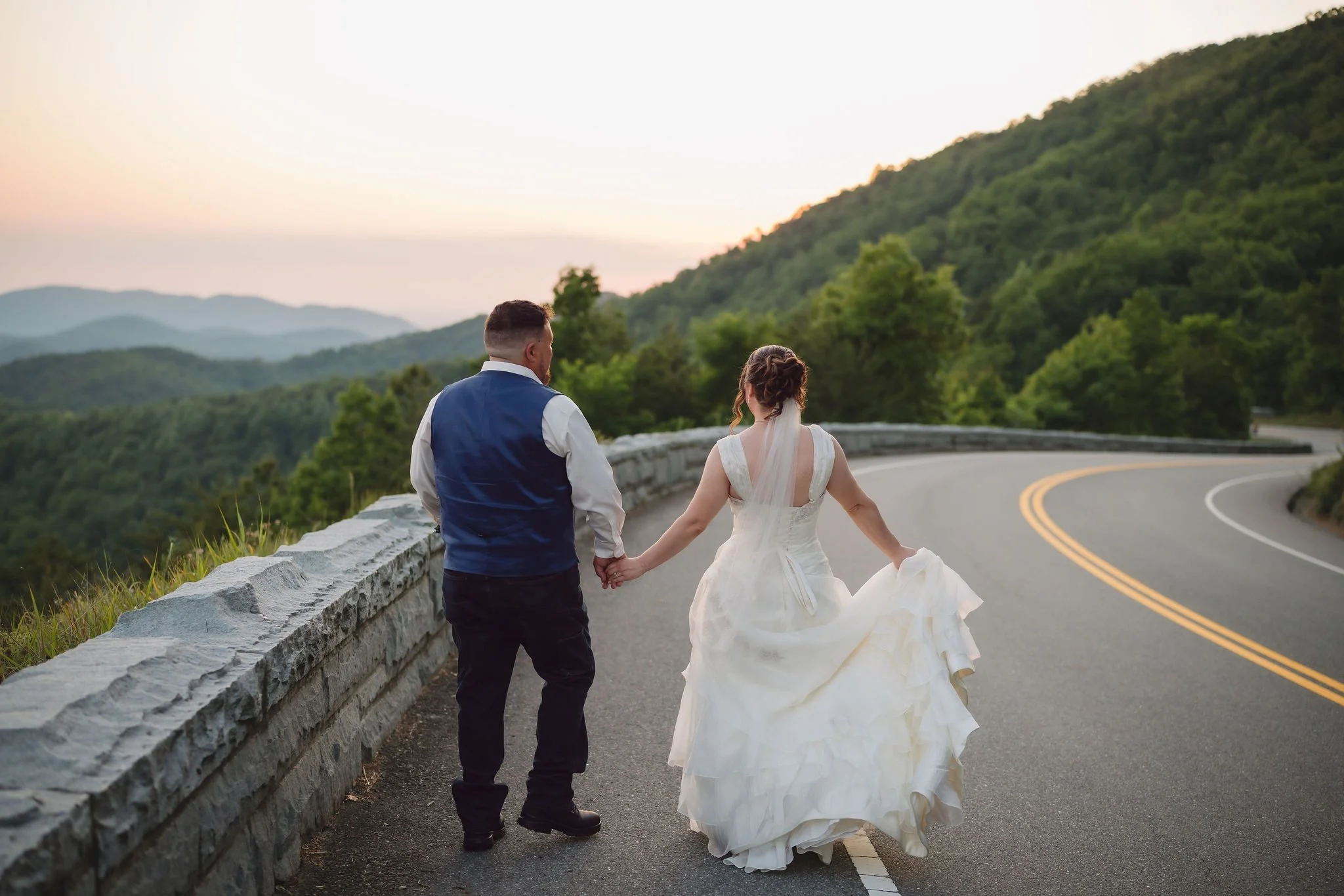 10-things-youll-wish-you-made-more-time-for-on-your-gatlinburg-elopement-day