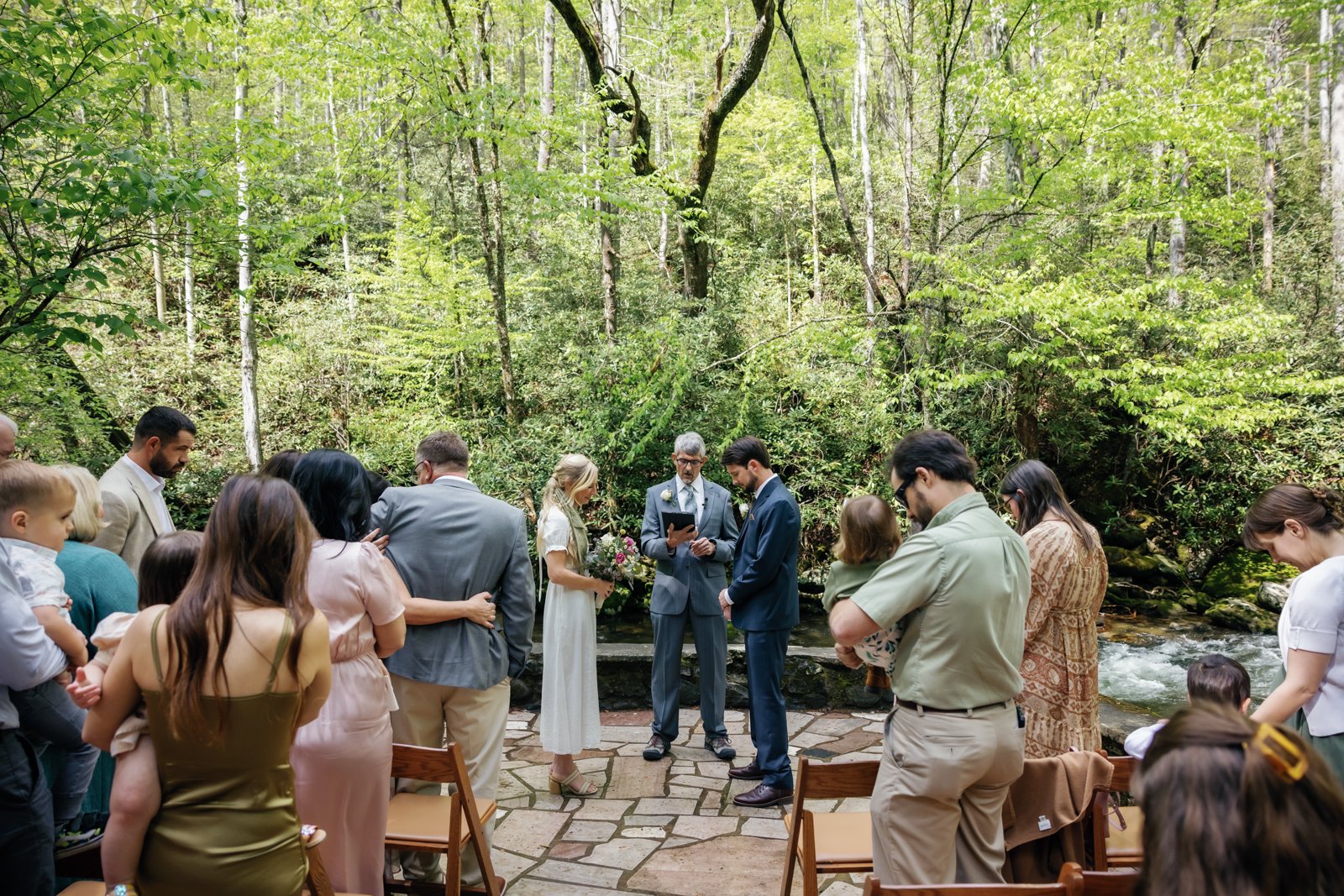 Gatlinburg-Elopement-Guest-List-ceremony