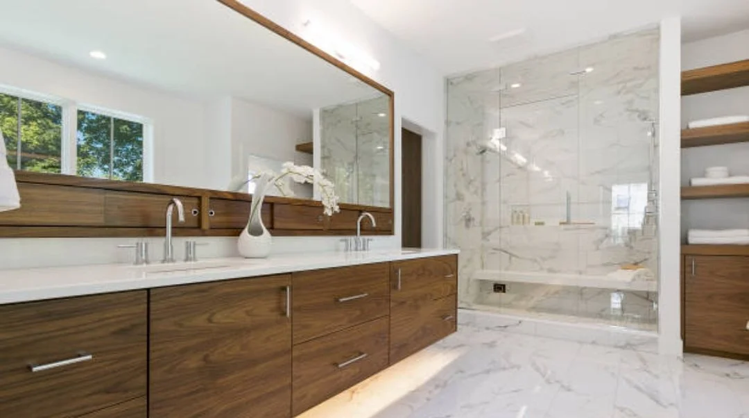 Bathroom+1.jpg