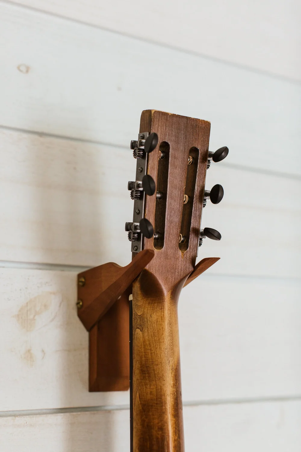 Regal Diamond Head ca. 1930 — OVERHAUL GUITARS