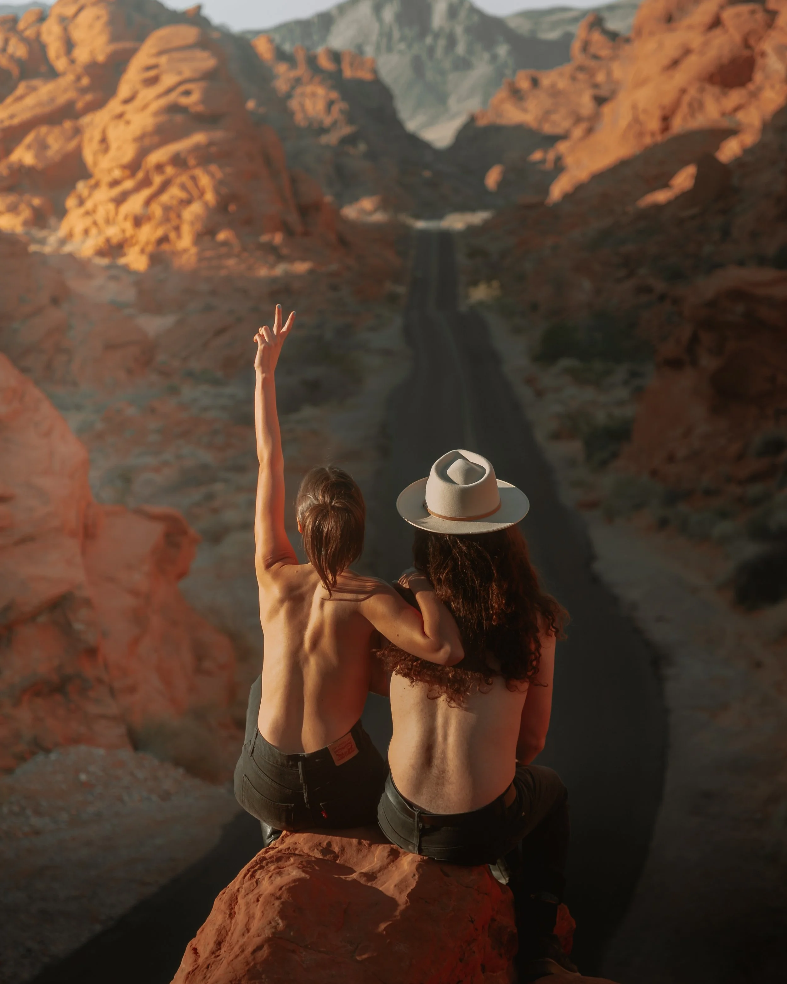 Valley of Fire _ Mouse's Tank (2 of 2).jpg